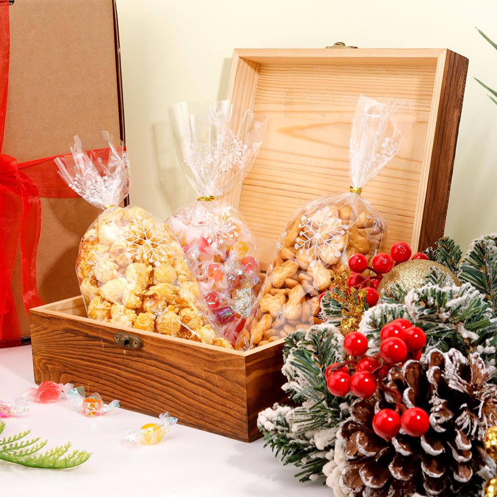 50 Pcs Christmas Clear Snowflake Cellophane Gift Bags with Twist Ties - Holiday Party Favor Treat Bags for Cookies, Candies & Goodies - Perfect for Xmas Gifts, Winter Celebrations & Cookie Exchanges