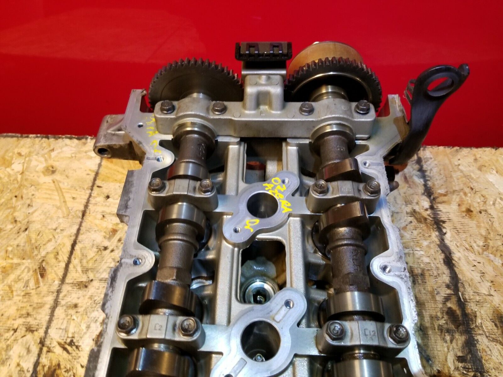 2006-2010 Hyundai Azera 3.8L V6 Left Driver Side Cylinder Head OEM Replacement Part - Perfect for Engine Repair & Performance Upgrade