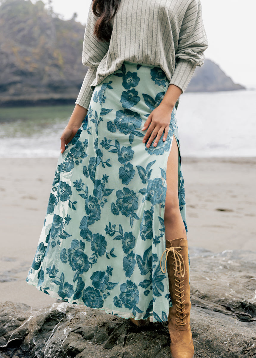 Allurah Peacock Print Skirt - Elegant Flowy Midi Skirt for Women | Perfect for Casual Outings, Date Nights & Summer Vacations