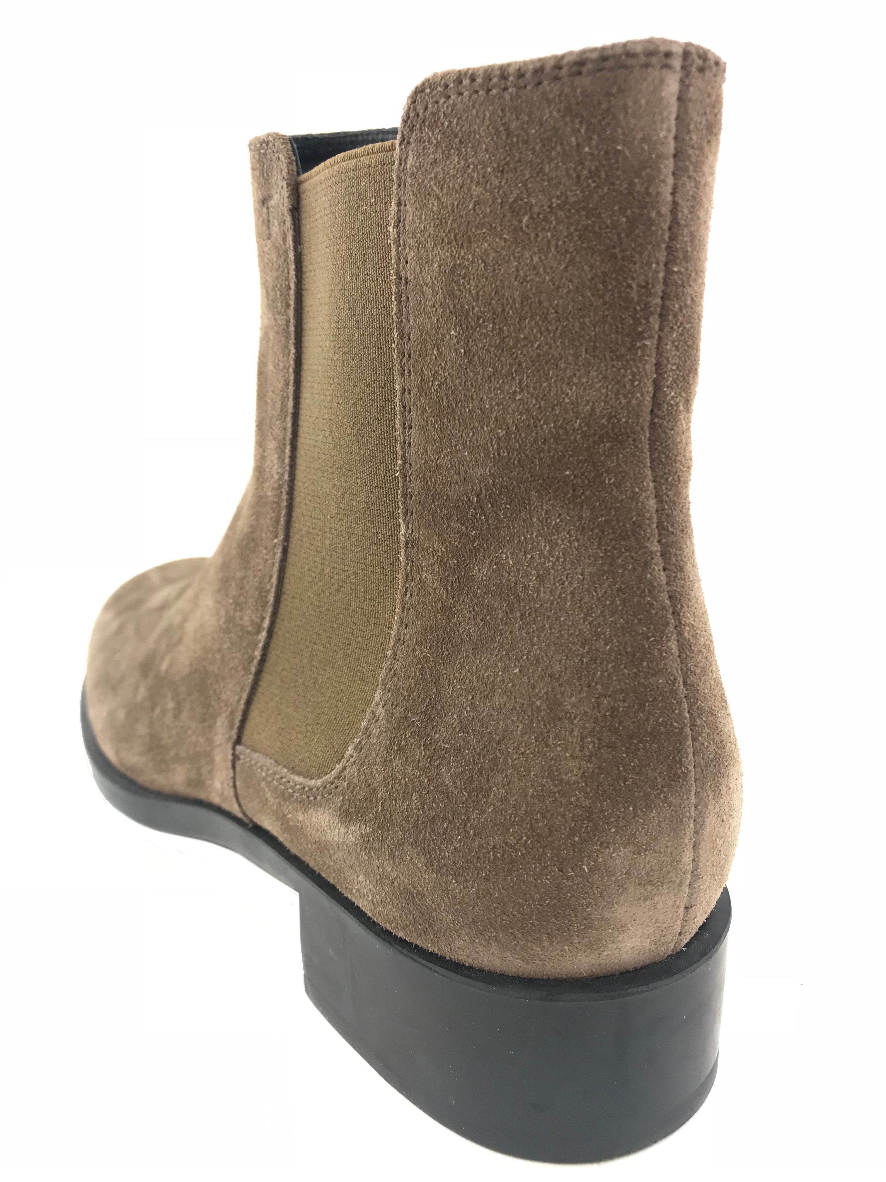 Tod's Suede Ankle Boots Women Size 7.5 - Comfortable & Stylish Casual Booties for Fall & Winter Outfits