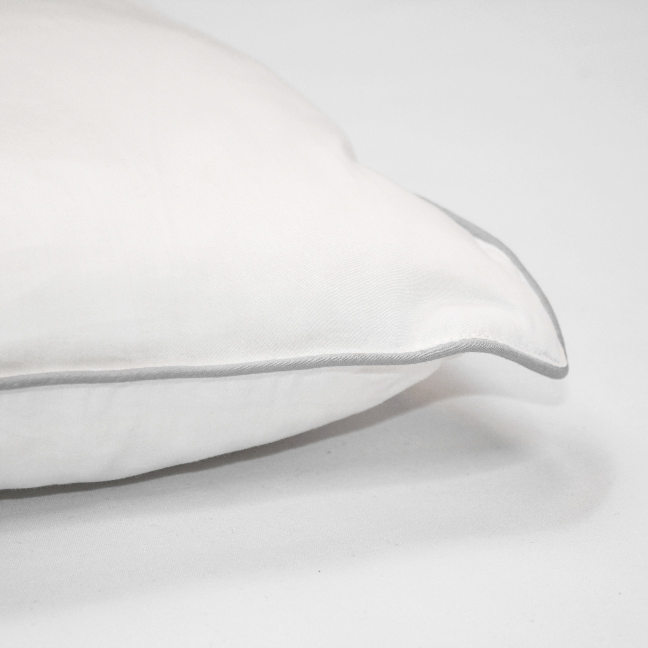 Organic Wool Pillow for Toddlers & Kids - 14x19 Inches - Hypoallergenic & Breathable - Perfect for Nursery, Daycare & Travel