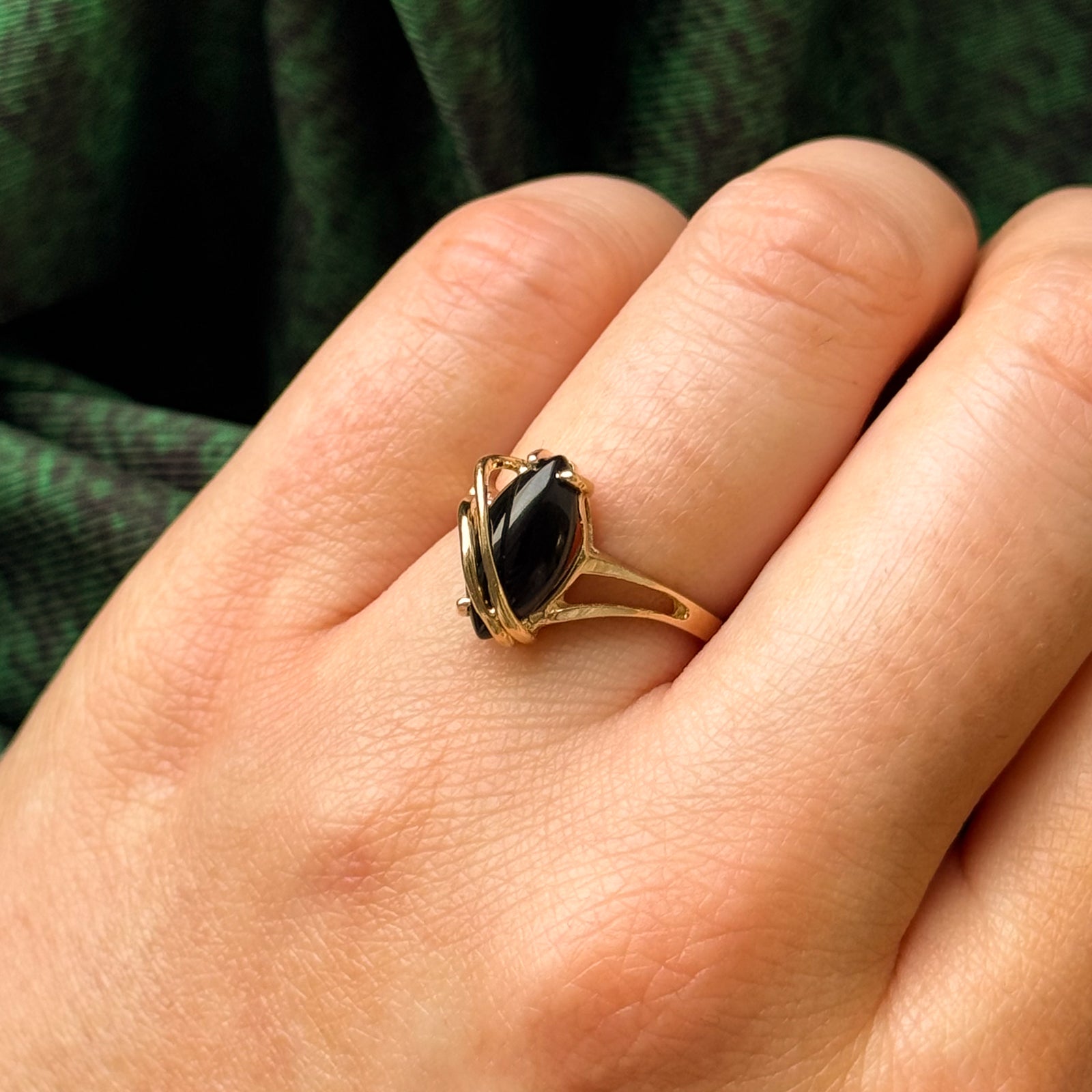 1.50ct Onyx Black Gemstone Ring for Women - Size 6, Sterling Silver Band, Gothic Jewelry for Evening Wear & Special Occasions