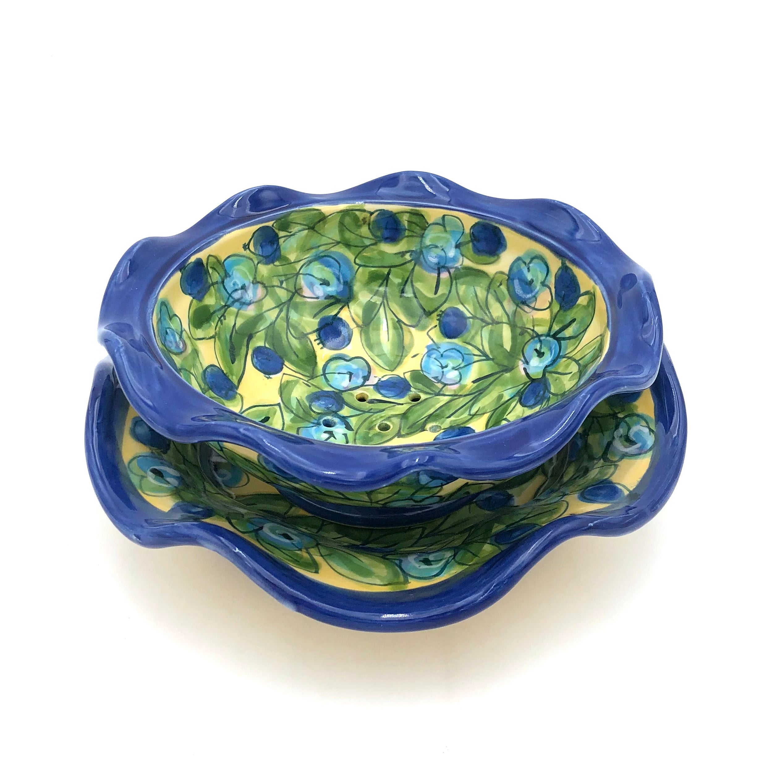 Susan & Peter Stark Yellow Ceramic Berry Bowl - Perfect for Serving Fresh Fruits, Snacks, and Desserts at Parties, Picnics, and Family Gatherings