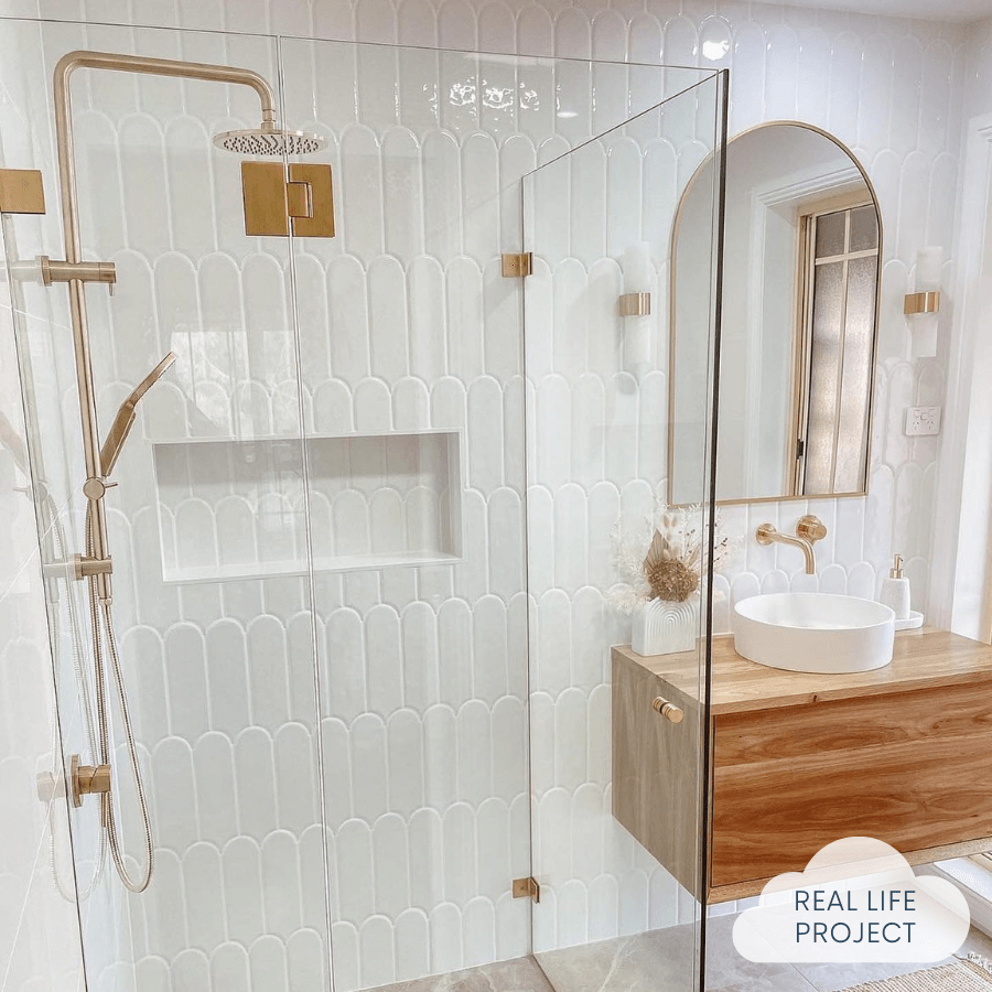 Fitzroy Gloss White Feather Tile - Premium Ceramic Wall & Floor Tile for Bathroom, Kitchen, and Backsplash - Elegant Home Decor & Renovation Solution