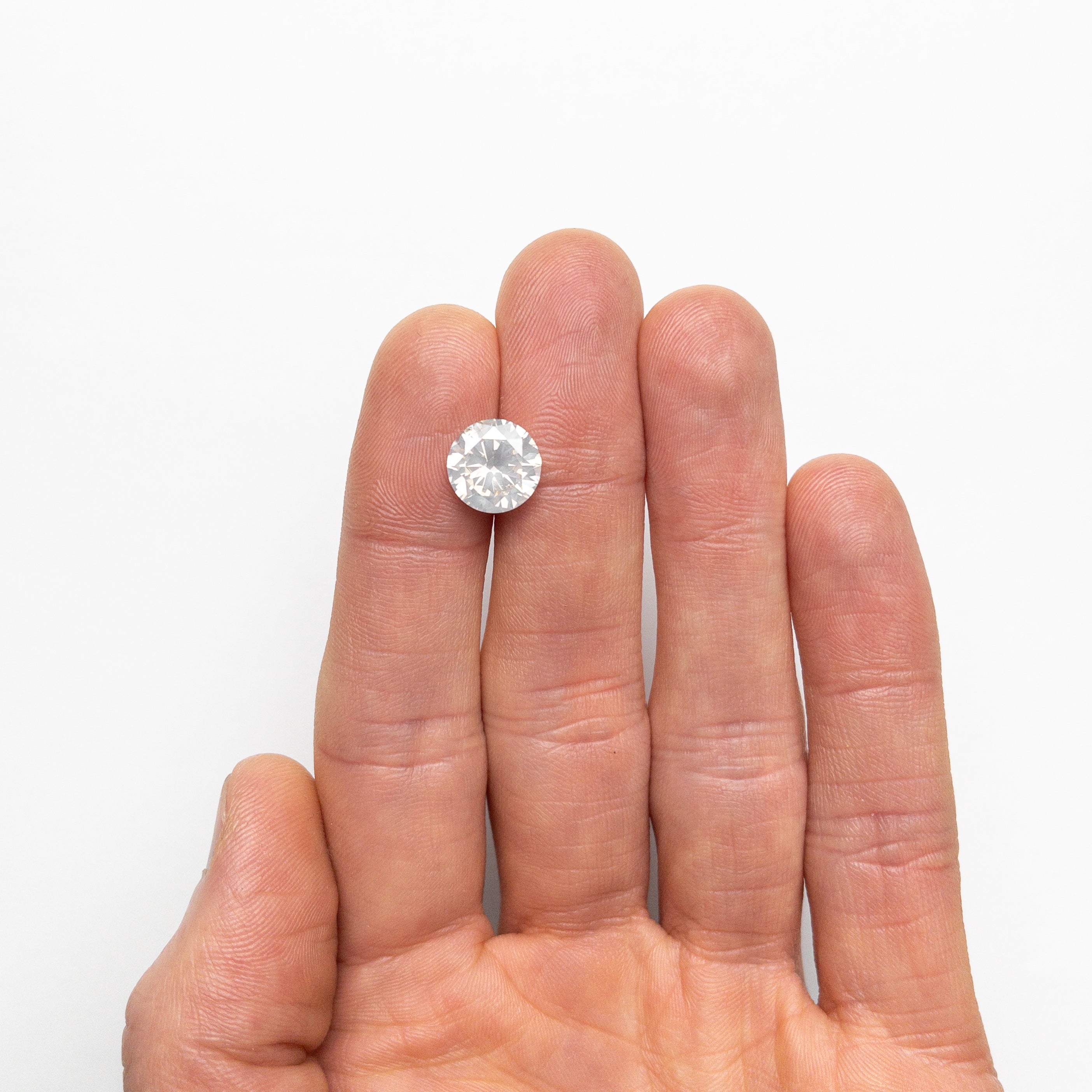 3.84ct Fancy White Round Brilliant Cut Diamond - 10.16x10.12x5.81mm - Premium Loose Gemstone for Engagement Rings & Fine Jewelry