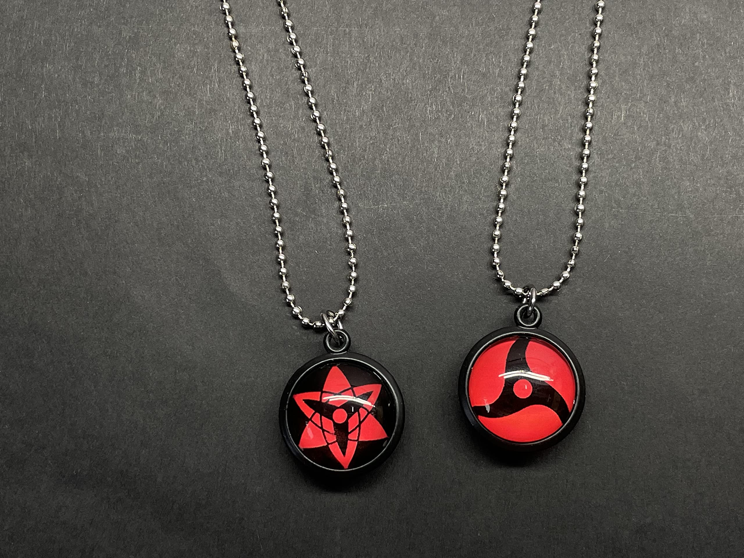 Stainless Steel Anime Pendant Necklace Set with Free Keychain - 2 Pack Red Elegant Jewelry for Cosplay, Gift Giving & Anime Enthusiasts