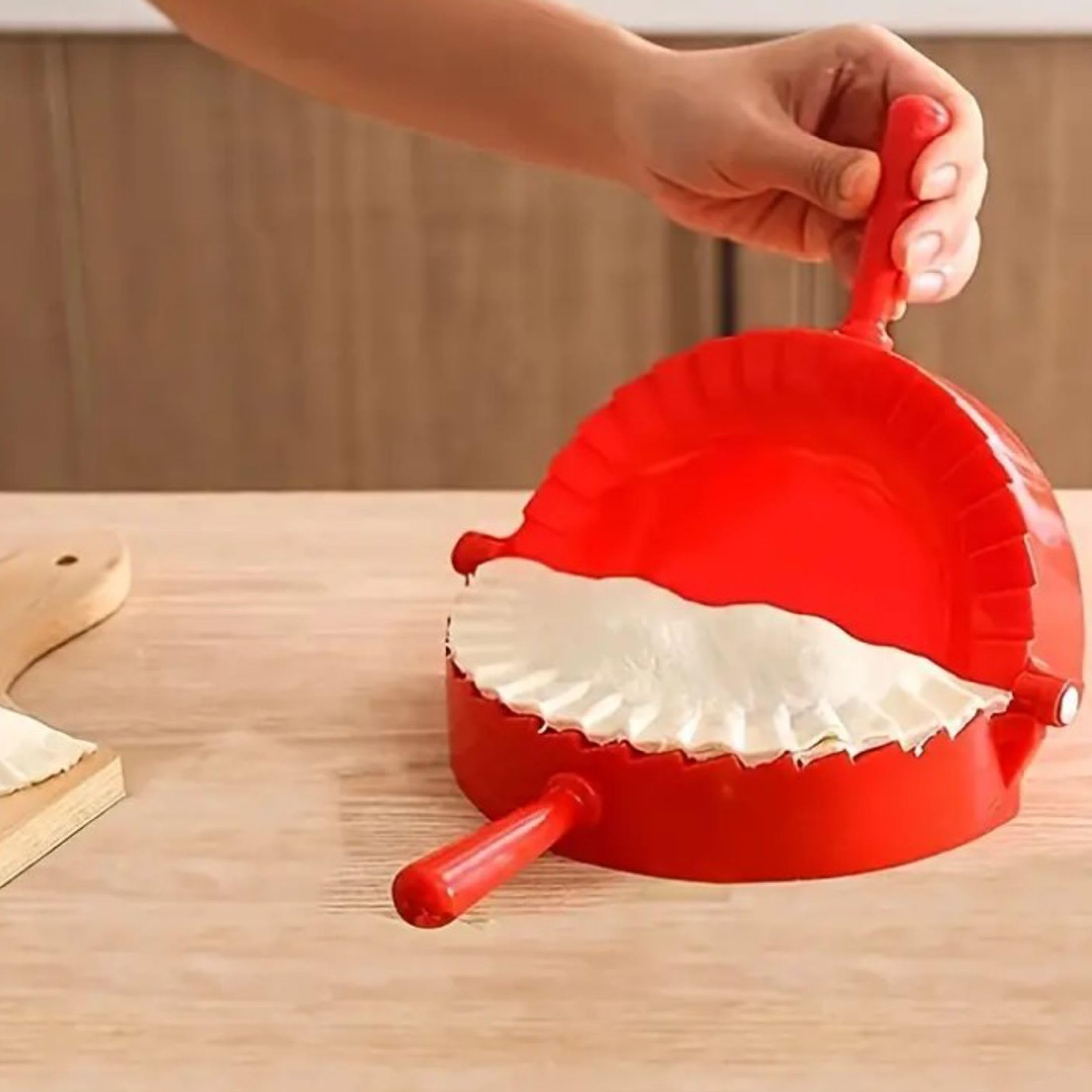 6-Inch Empanada Maker Press - Professional Empanada & Dumpling Dough Press with 2-in-1 Cutter Sealer for Ravioli, Wonton, Pierogi, Calzone & Hand Pies - Perfect for Home Cooking, Parties & Meal Prep