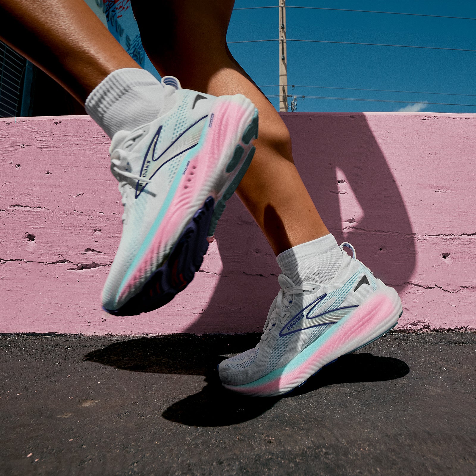 Brooks Glycerin 22 Women's Running Shoes - White/Limpet Shell/Amparo Blue | Cushioned Road Running Sneakers for Jogging, Training & Marathon | Lightweight Comfort for Long Distance Runners