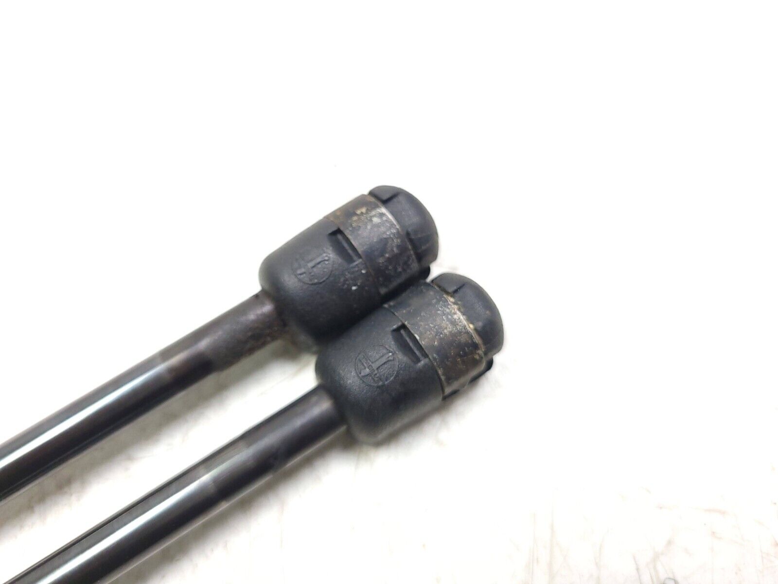 02 08 Jaguar X-Type Hood Shock Support Struts 2pcs OEM 86k - Perfect for Smooth Hood Operation & DIY Car Maintenance