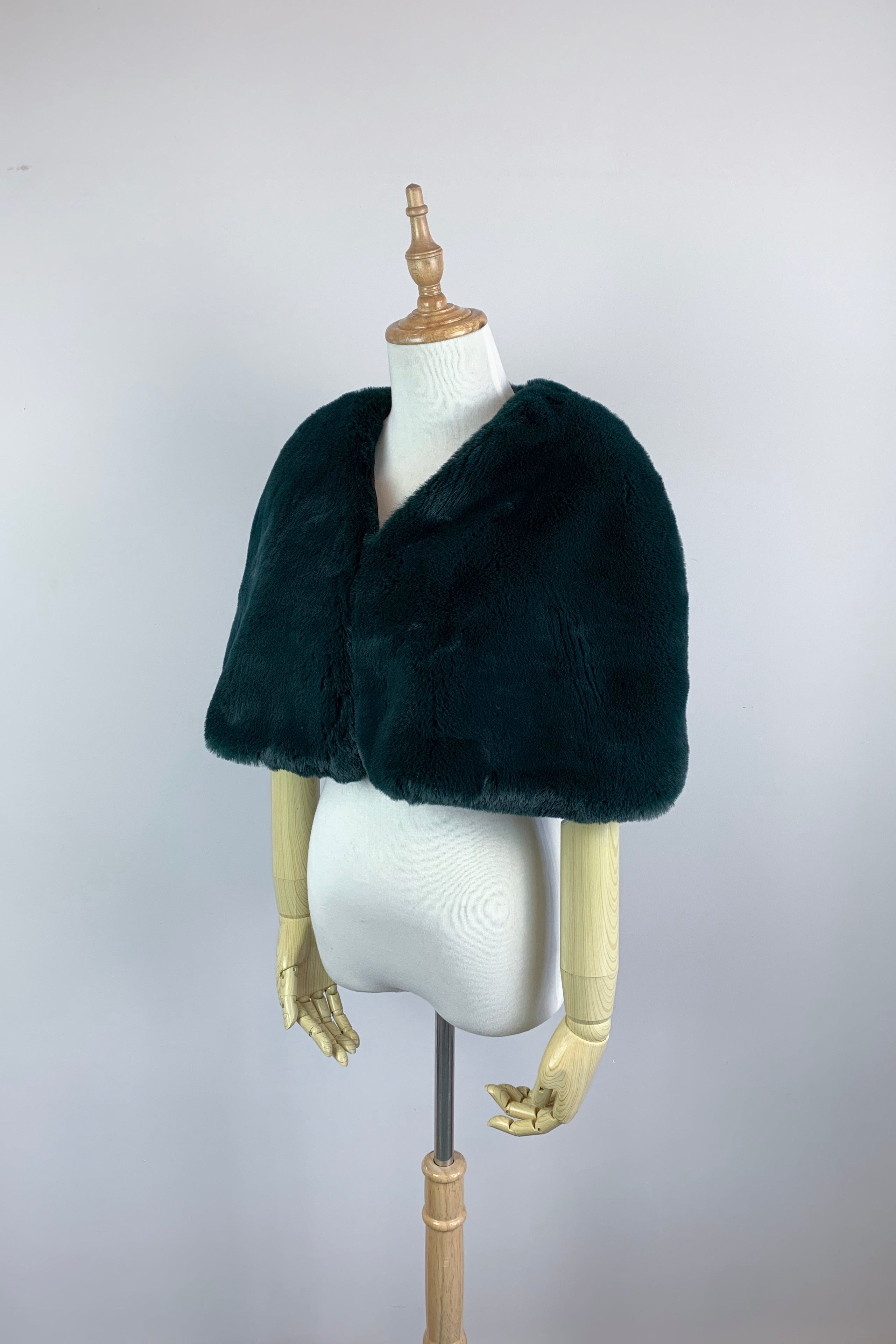 Vintage Green Faux Fur Bridal Cape (Georgina Grn05) - Custom Made Wedding Shawl for Brides, Winter Weddings & Photo Shoots - Elegant Evening Cover Up