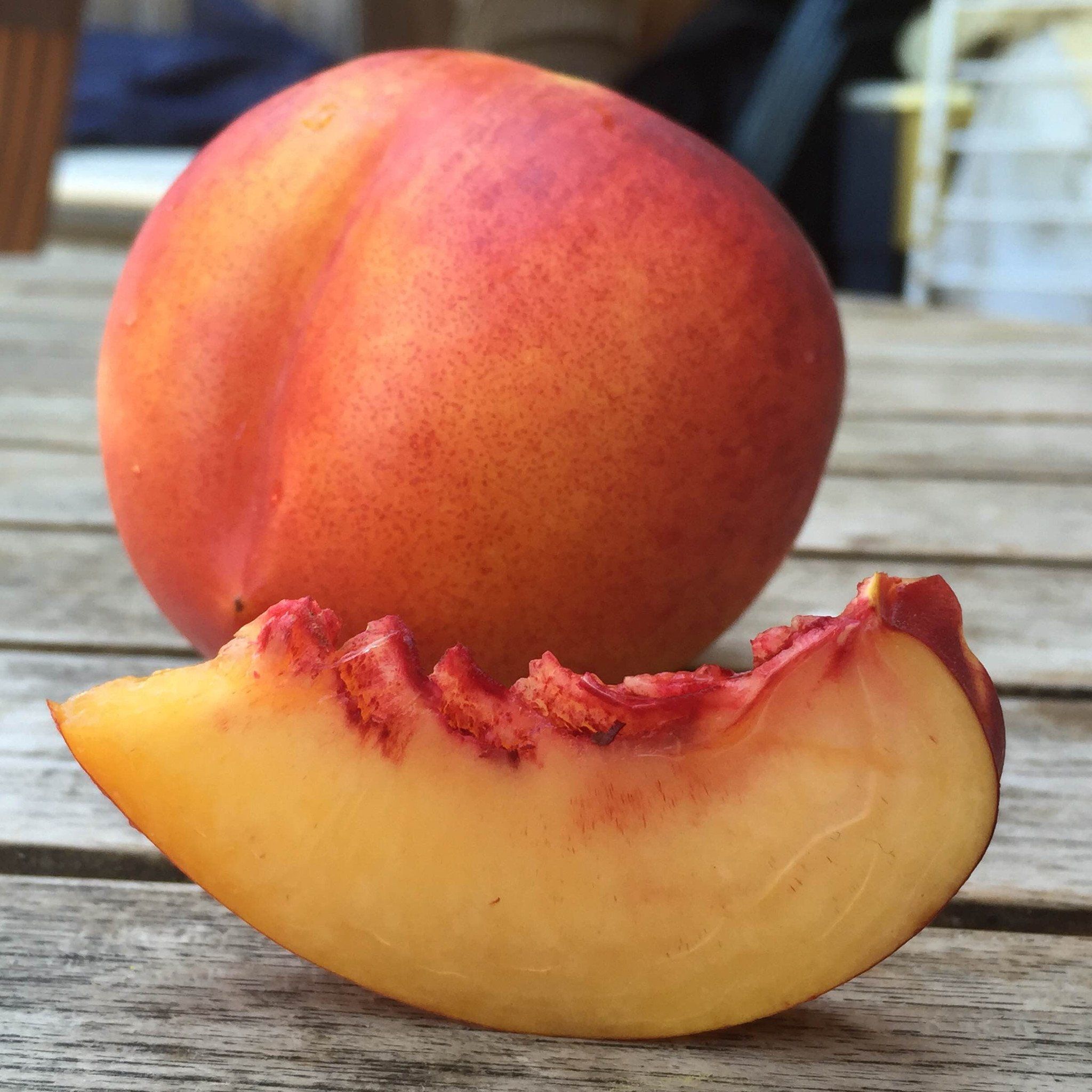 Organic Fantasia Nectarines - Fresh, Juicy & Sweet | Pre-Order Now for Summer BBQs, Healthy Snacks & Fruit Salads