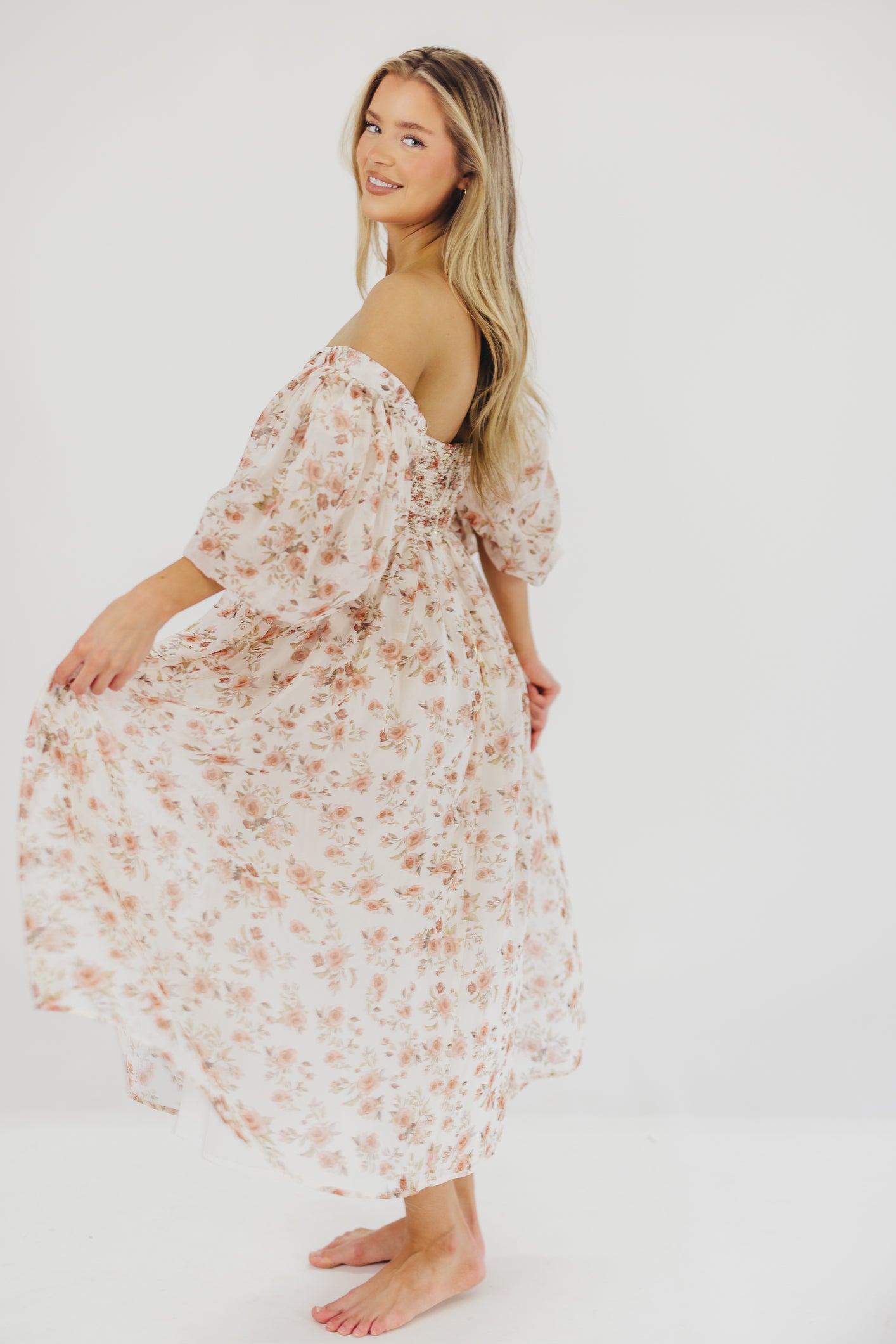 Harlow Maxi Dress in Ivory Floral - Bump Friendly Maternity Dress & Inclusive Sizing (S-3XL) | Perfect for Pregnancy, Beach Vacations & Summer Weddings