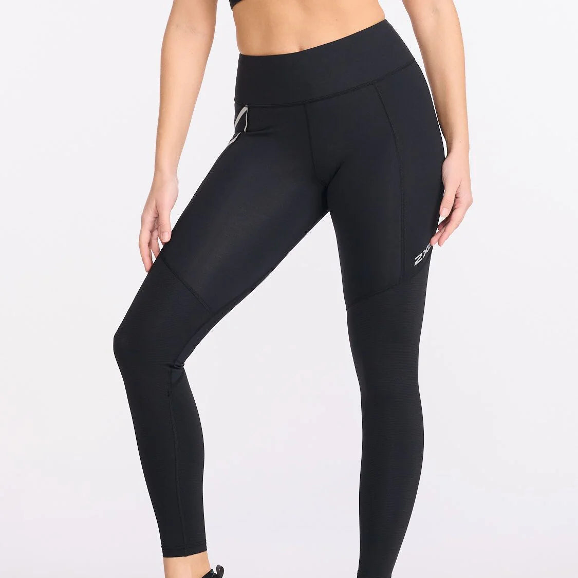 2XU Women's Aero Vent Mid Rise Compression Tights - High Performance Running & Workout Leggings for Yoga, Gym & Athletic Training