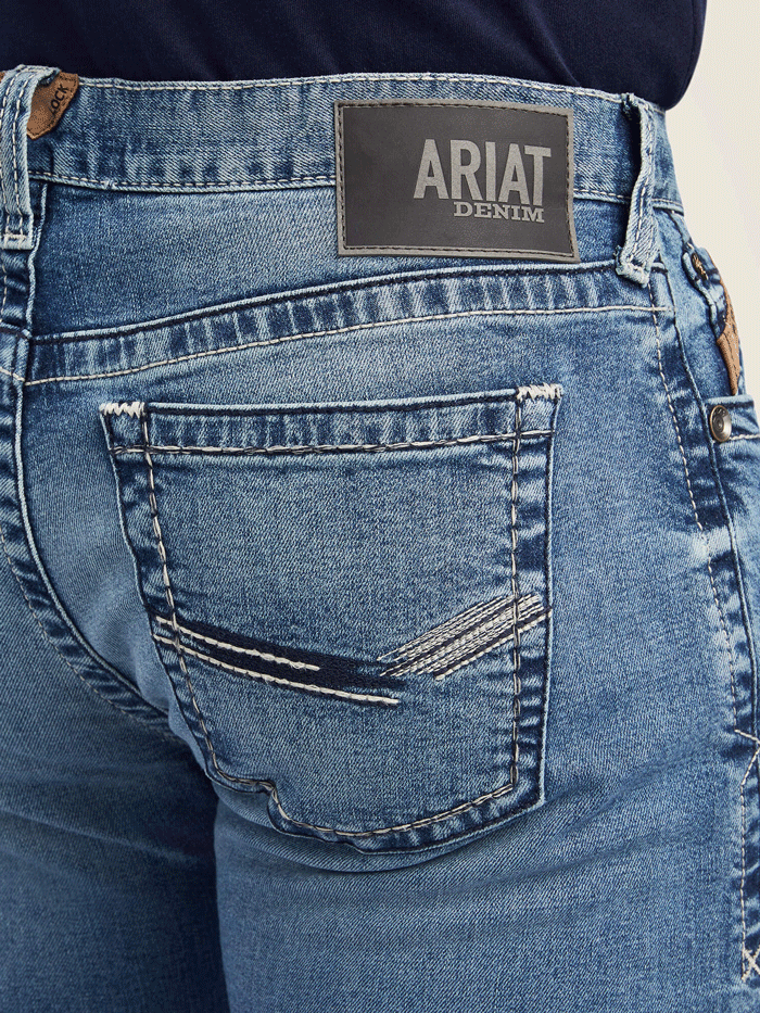 Ariat Men's M7 Slim Wessley Straight Fit Jean in Gaviota Wash - Durable Denim Pants for Work, Casual Wear & Outdoor Activities