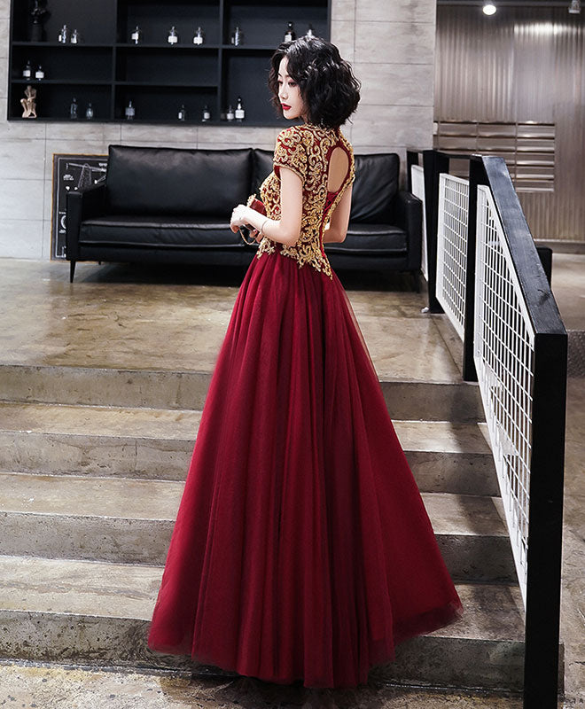Elegant Burgundy Tulle Beads Long Prom Dress with Lace Details - Formal Evening Gown for Homecoming, Wedding, Quinceañera & Special Occasions