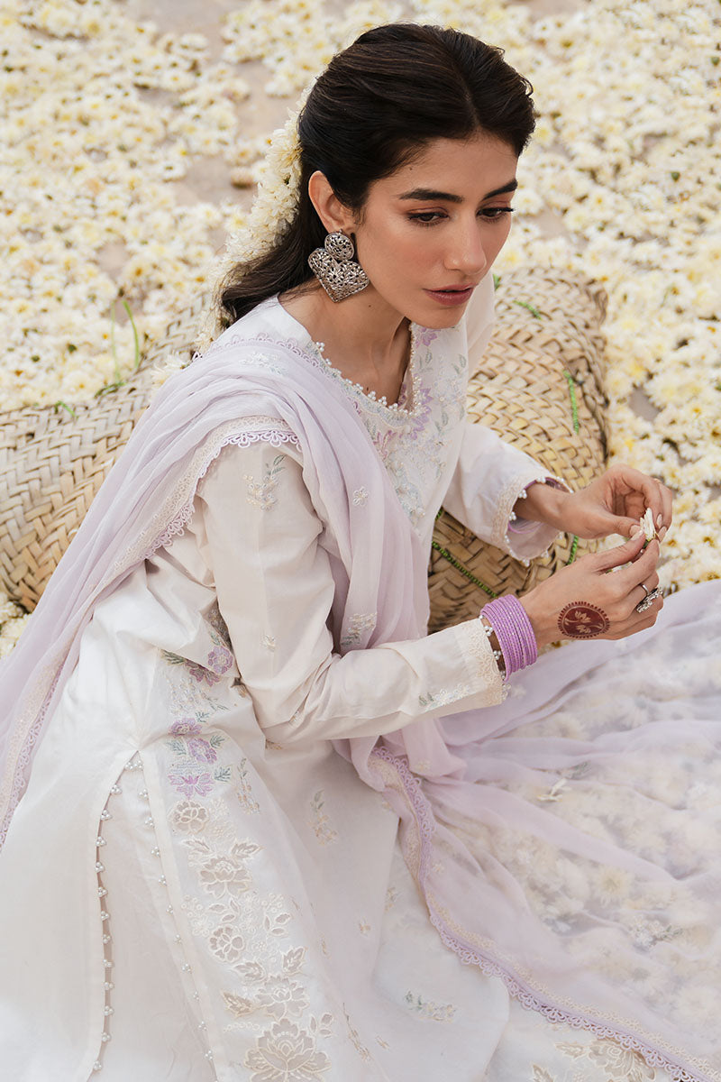 IVORY WHISPER 3-Piece Embroidered Lawn Suit Set - Elegant Pakistani Formal Wear for Weddings, Parties & Special Occasions