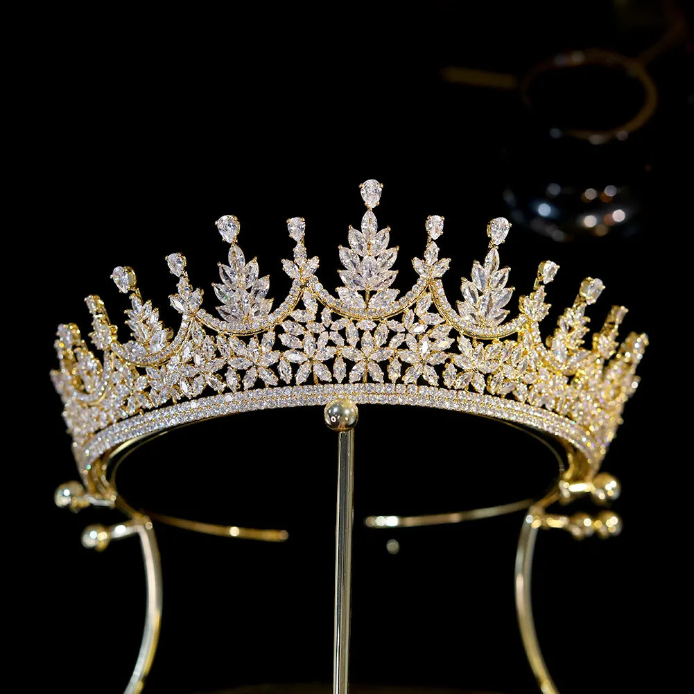 Elegant Crystal Bridal Crowns & Tiaras for Weddings - Sparkling Hair Accessories for Brides, Prom, and Special Occasions