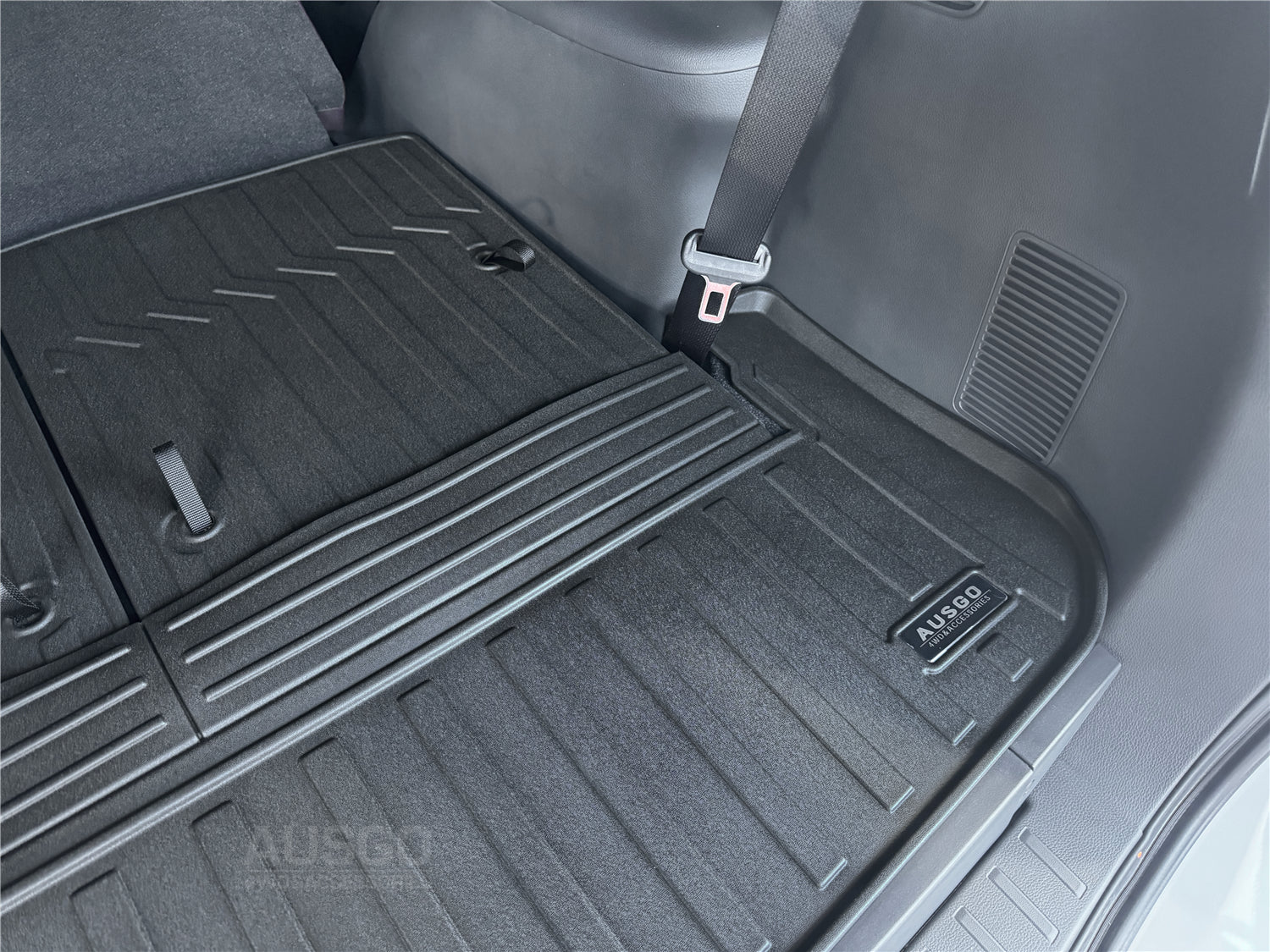 Premium Car Boot Liner for Mitsubishi Pajero Sport 2015-2023 Models | 7-Seat Custom Fit Trunk Mat | Waterproof & Anti-Slip Protection | Perfect for Road Trips, Camping & Family Adventures