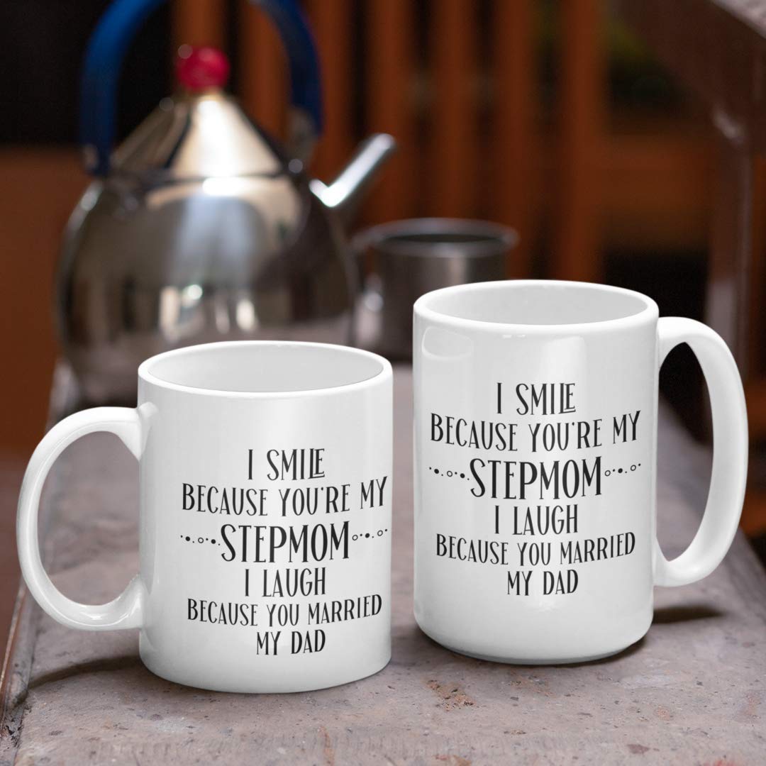 Step Mom Mug - Birthday Gift from Stepdaughter, Personalized Tea Cup for Women, I Smile Because You're My Step Mom, Perfect for Christmas, Mother's Day, or Daily Coffee & Tea Moments at Home