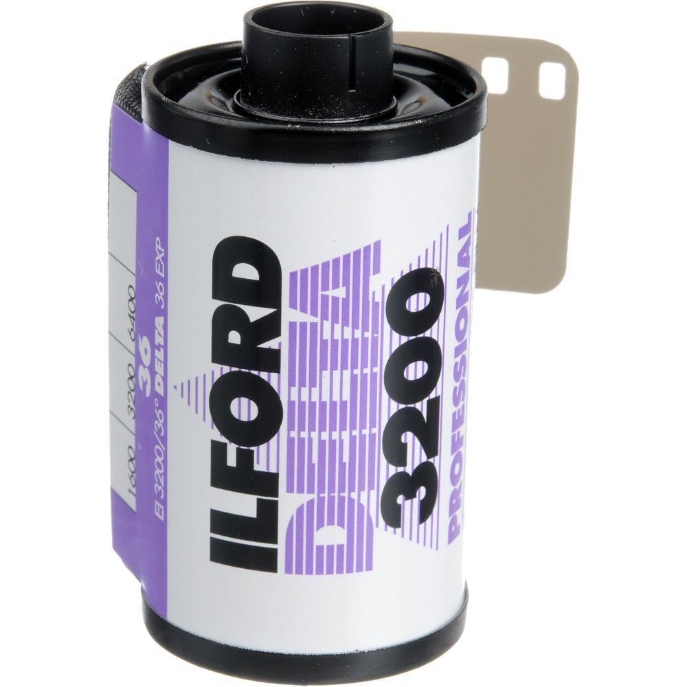 Ilford Delta 3200 Professional Black & White Film 36 Exposures - High Speed ISO 3200 for Low Light Photography, Street Shooting & Night Scenes