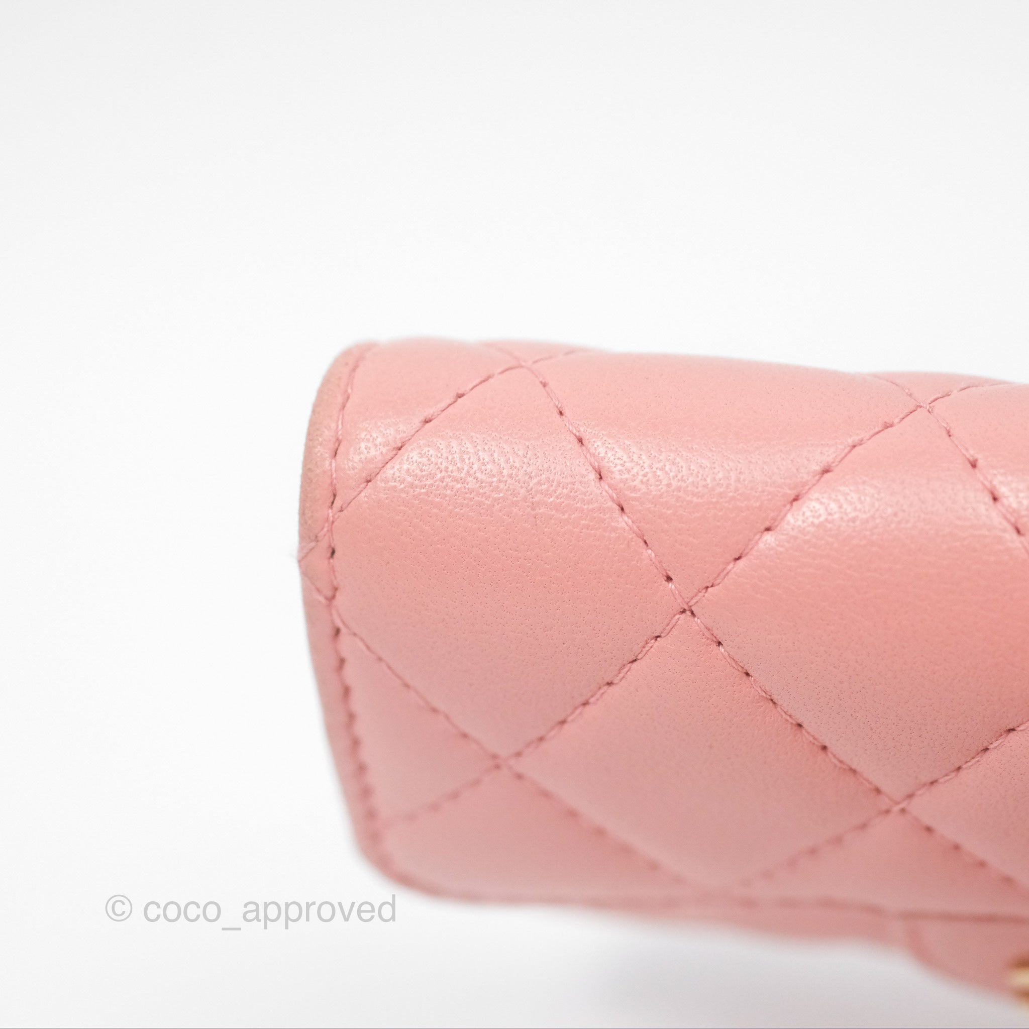 Chanel Classic Flap Card Holder in Pink Quilted Lambskin with Gold Hardware - Luxury Wallet for Women, Perfect for Everyday Use & Special Occasions