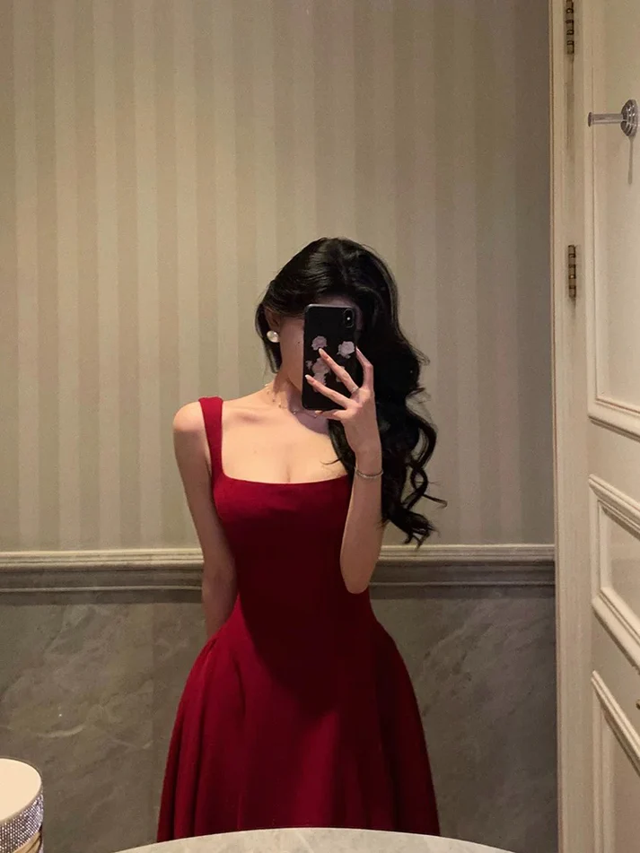 Elegant A-Line Straps Red Prom Dresses for Women - Formal Evening Gown for Birthday Party, Homecoming, Quinceañera & Special Occasions | Style J6754