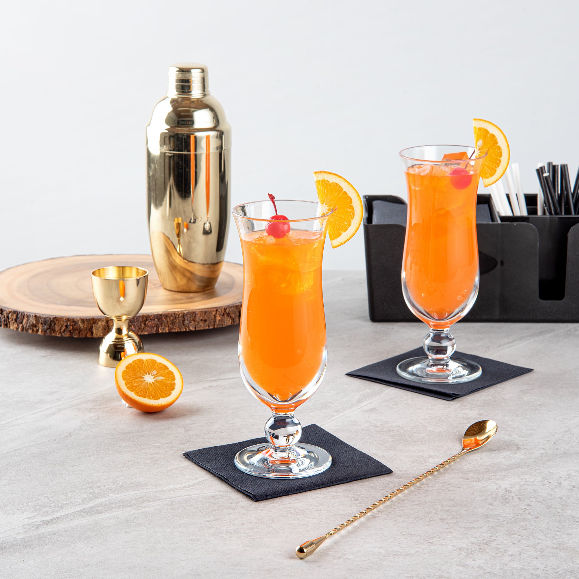 Bev Tek 11 oz Clear Polycarbonate Hurricane Glasses - Set of 6 (3x3x8 inches) - Shatterproof Barware for Cocktails, Margaritas & Tropical Drinks - Perfect for Parties, Restaurants & Home Bars