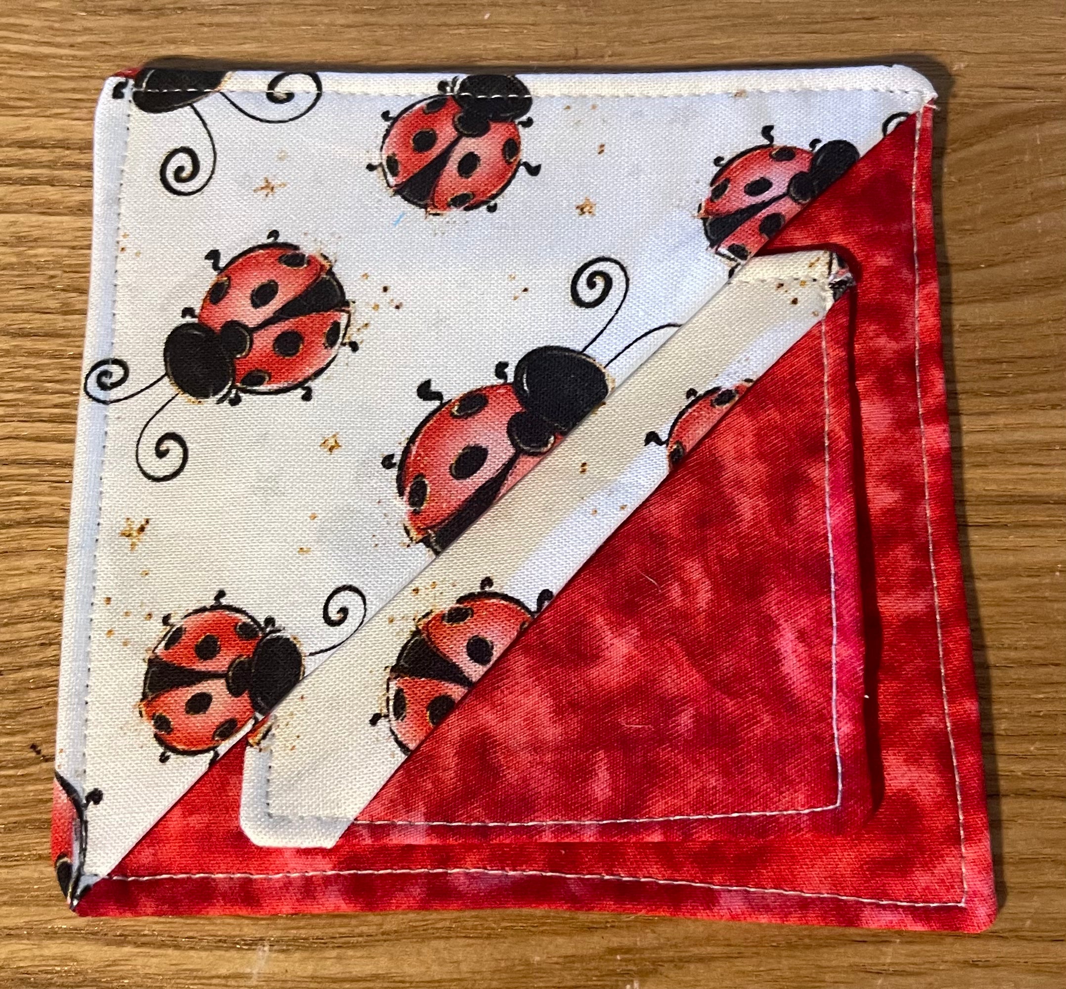 Premium Bookmark Set - 1 x 5” & 1 x 3.5” Adorable Bees, Ladybug & Sheep Designs - Perfect for Reading, Gifts & Book Lovers