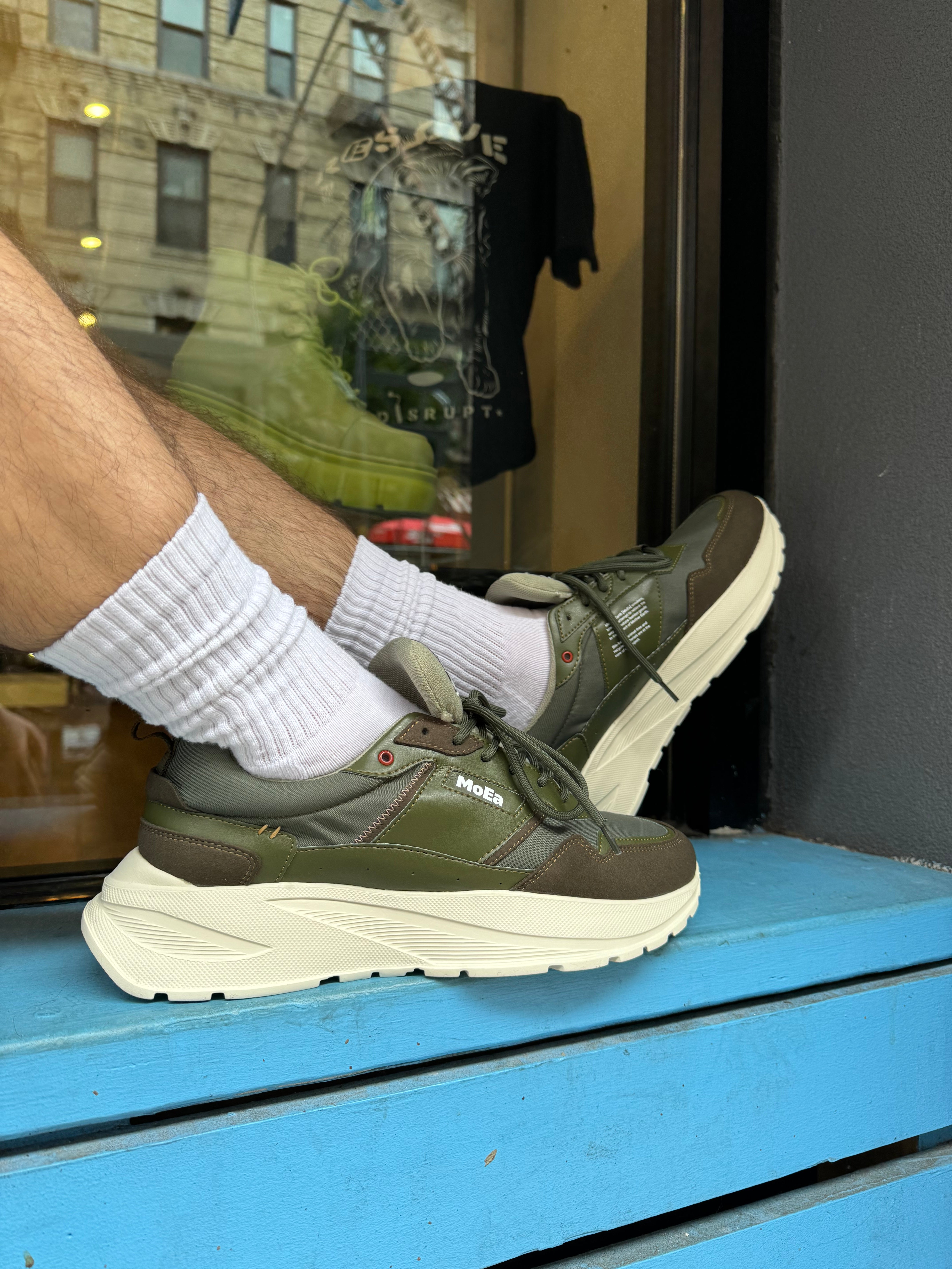 MoEa GEN5 Sneaker in Cactus Green - Lightweight Running Shoes for Men & Women | Perfect for Jogging, Gym Workouts & Casual Wear