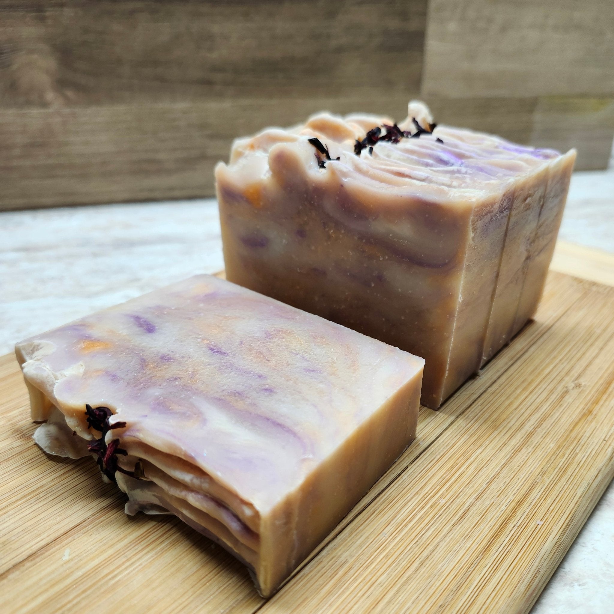 Organic Cranberry Peach Vanilla Handmade Soap - Natural Moisturizing & Exfoliating Bar for Sensitive Skin | Perfect for Gifts, Spa Days & Eco-Friendly Bathroom