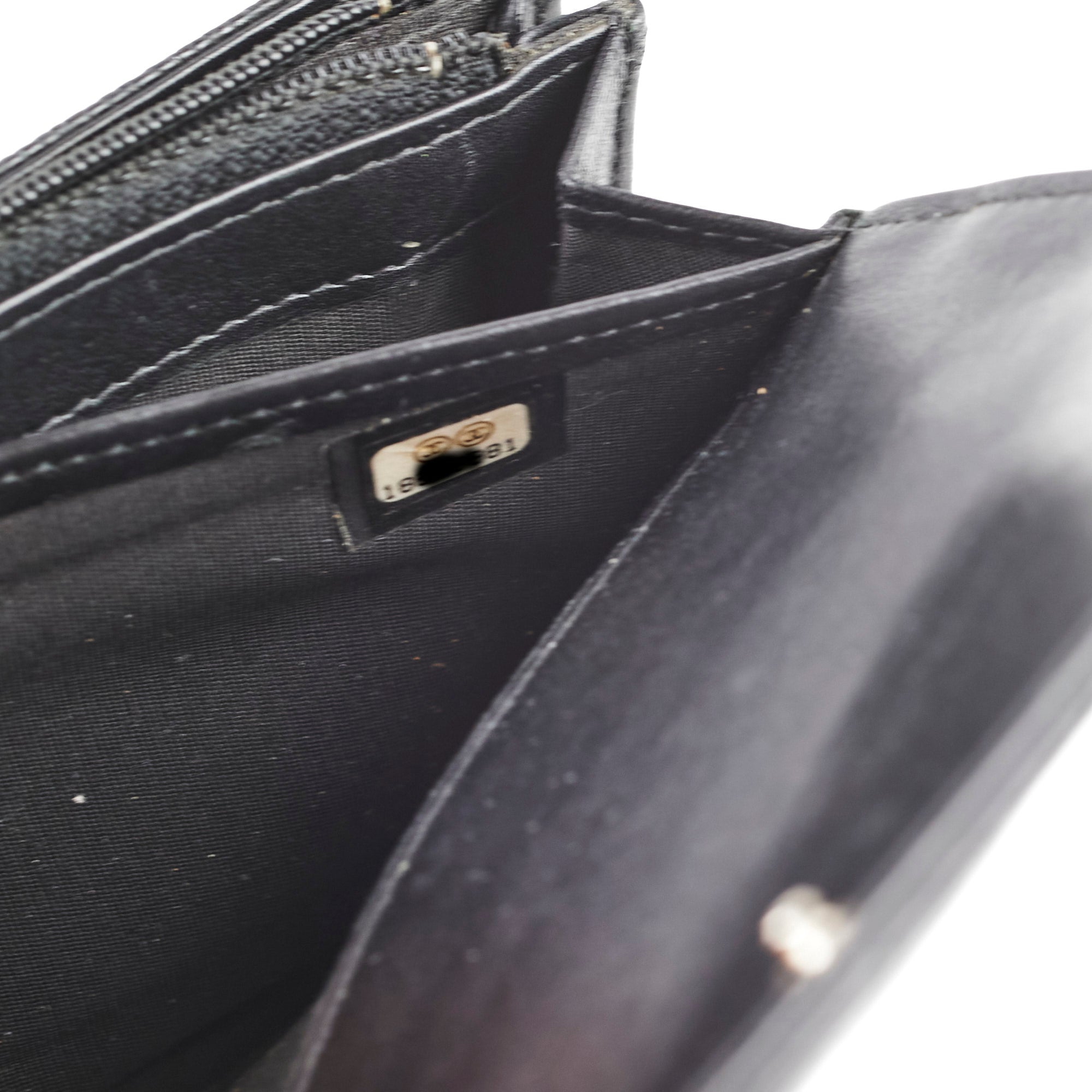 Chanel 18 Series Black Long Wallet for Women | Luxury Leather Zip Around Clutch | Perfect for Everyday Use, Travel & Special Occasions