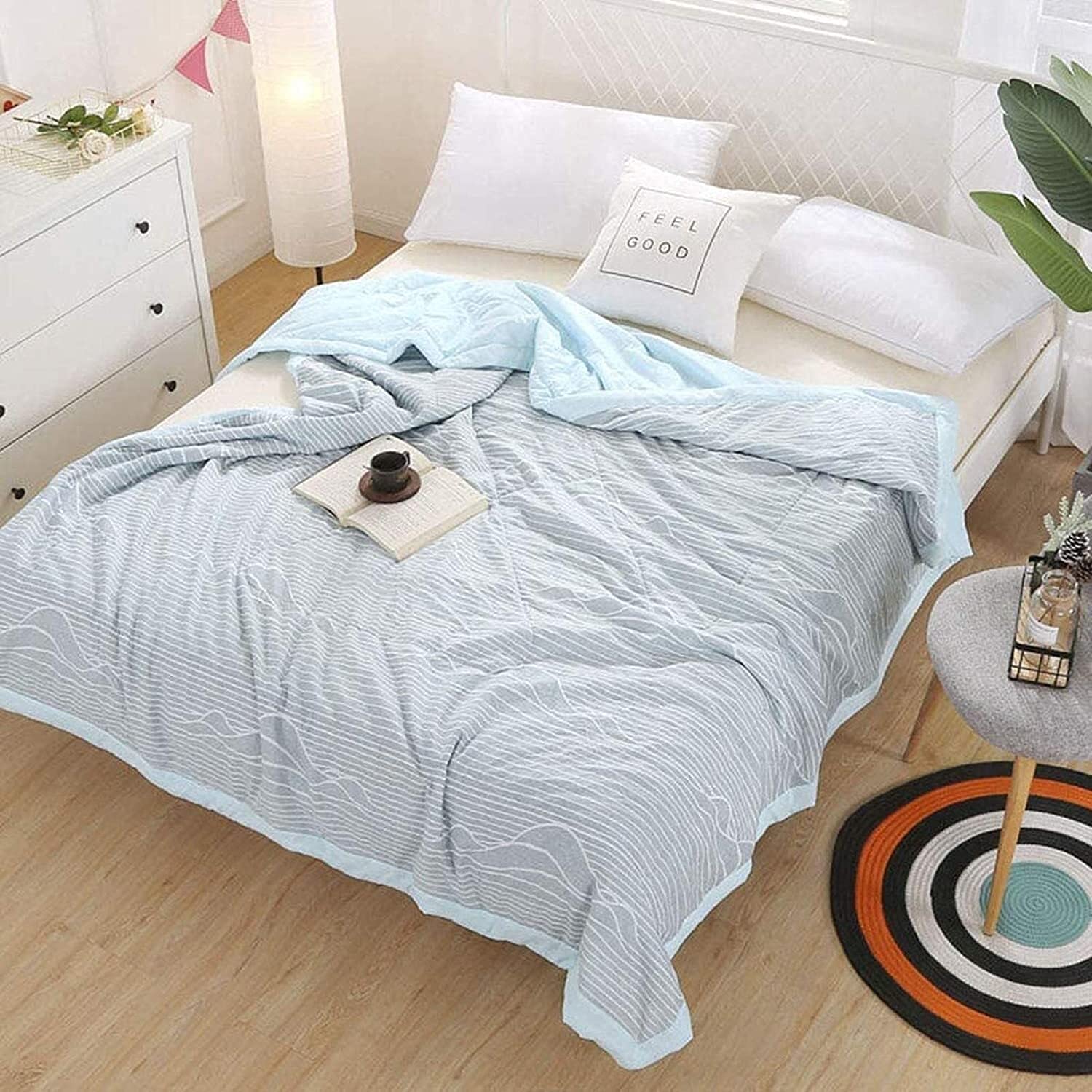 XIAOZHEN Lightweight Summer Cooling Quilt - Breathable Fiber Duvet Cover with Striped Checkered Pattern (Blue, Double Size) - Perfect for Hot Weather & Air-Conditioned Rooms