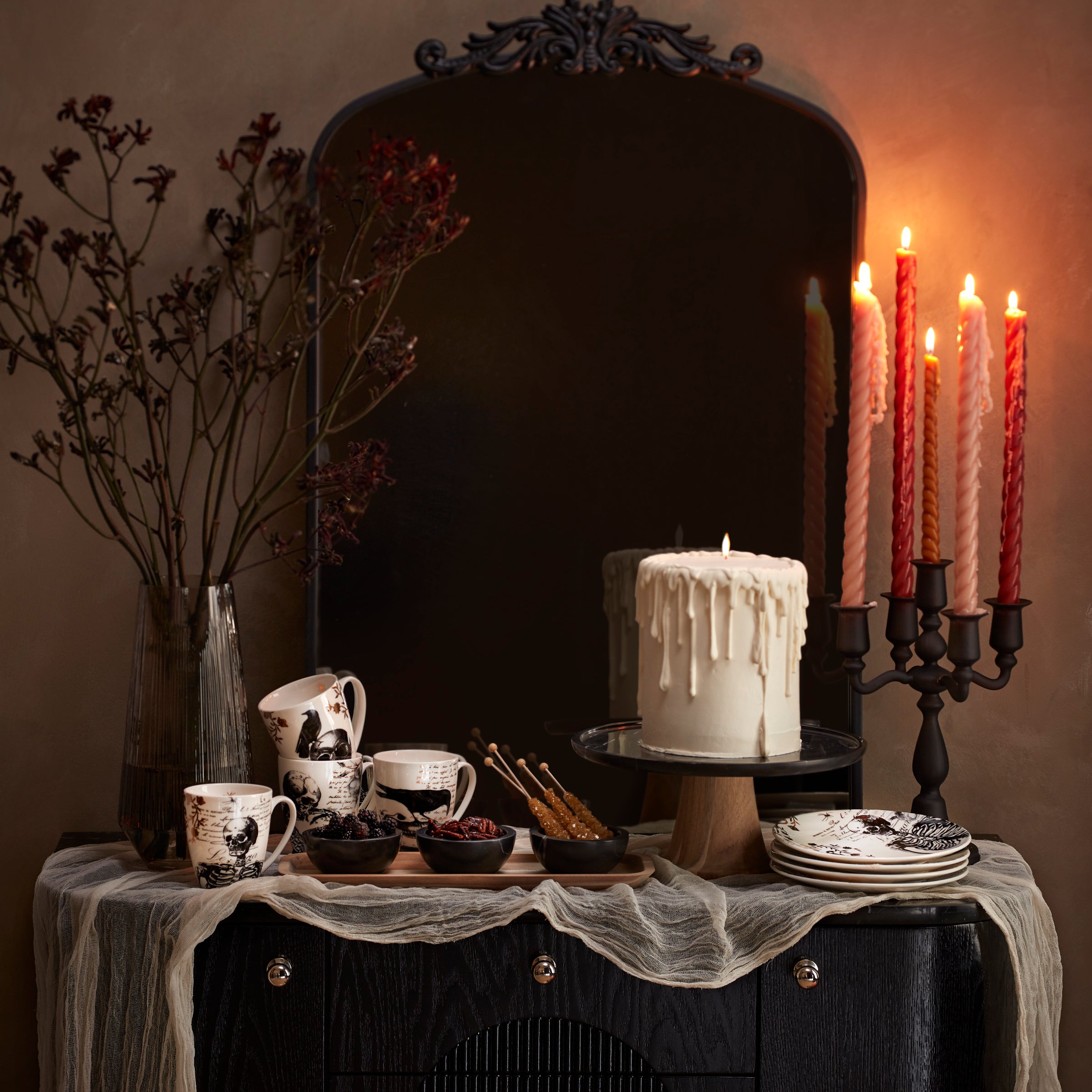 LX Collective Elegant Cake Plate Stand - 10 Inch Decorative Serving Tray for Birthday, Wedding & Dessert Displays - Perfect for Party Decorations and Afternoon Tea Settings