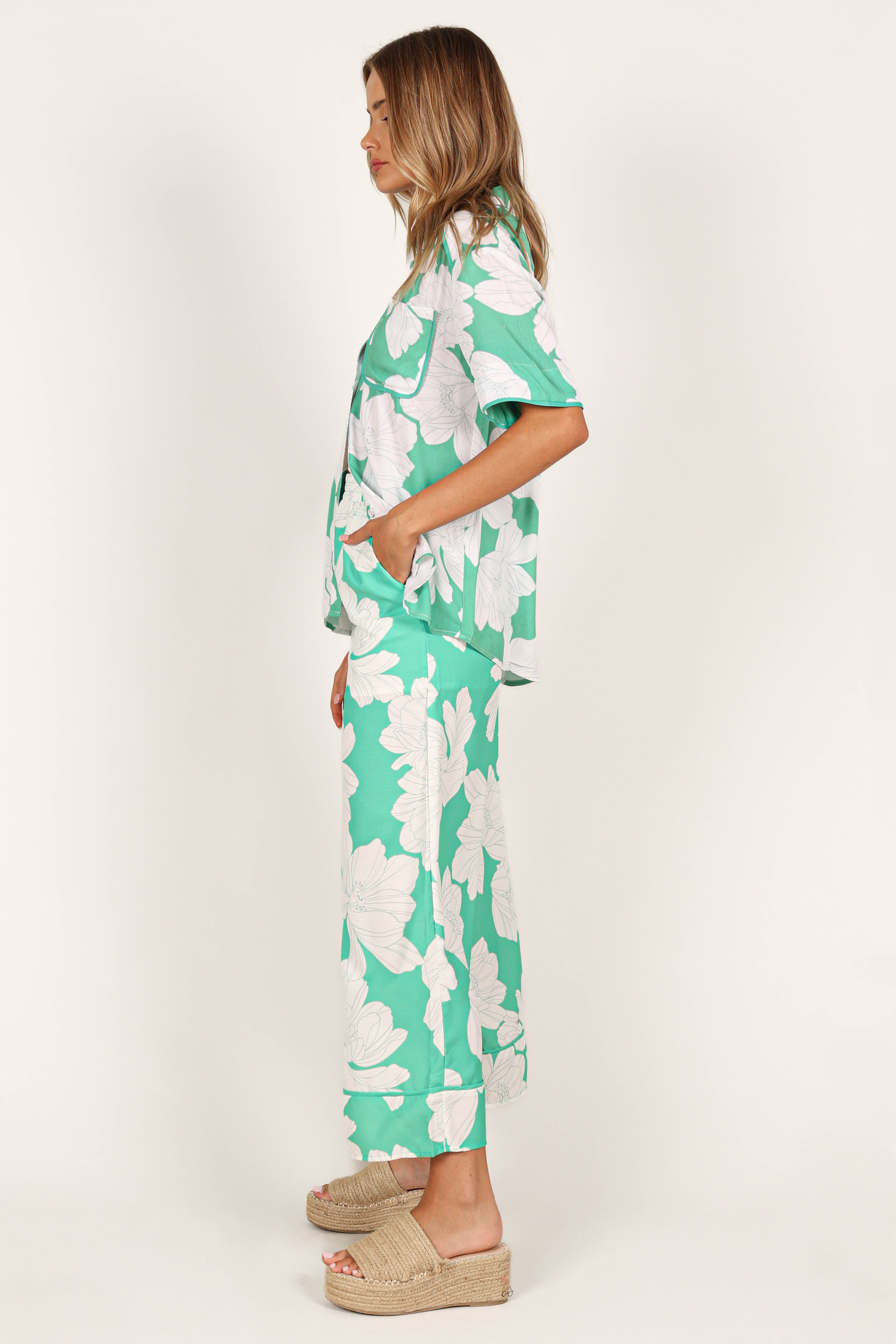 Bentley Women's Wide Leg Pants - Green Floral Print High Waist Linen Trousers for Casual Wear & Summer Outfits