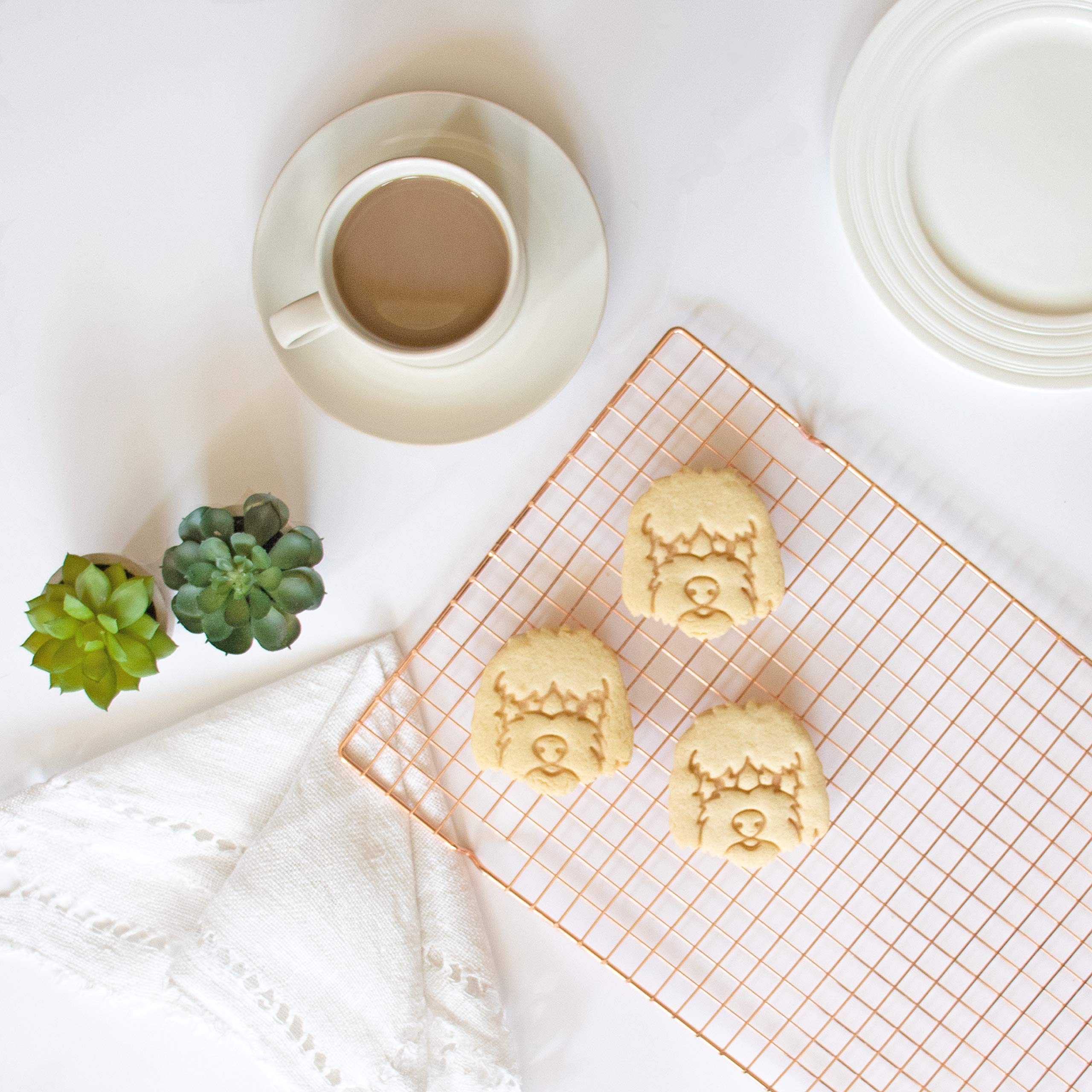 Goldendoodle Face Cookie Cutter - 1 Piece Stainless Steel Dog Shaped Biscuit Mold for Baking | Perfect for Dog Lovers, Birthday Parties & Holiday Treats