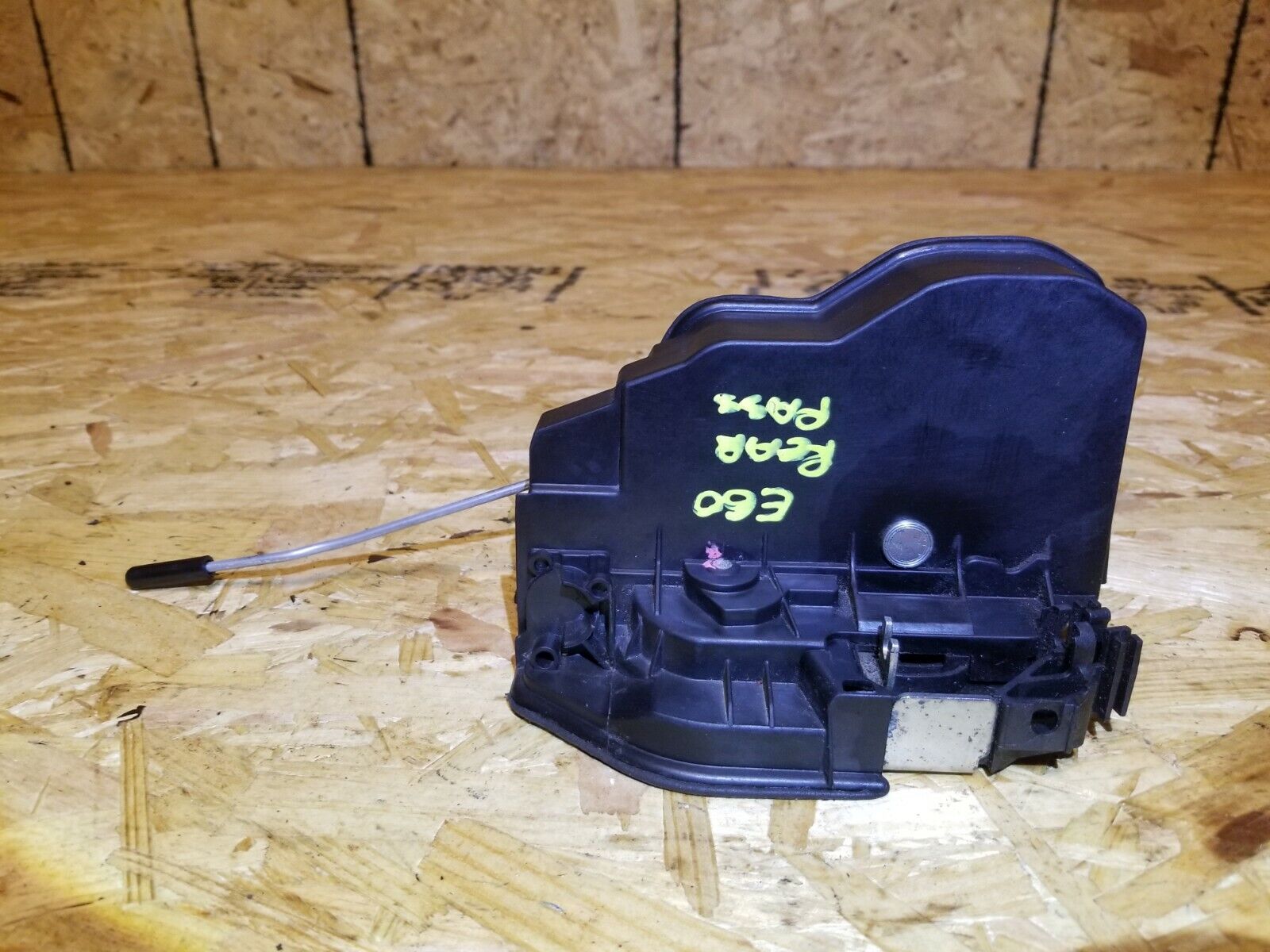 2004-2007 BMW 530xi E60 Right Rear Door Lock Actuator - OEM Replacement Part - Perfect for Door Lock Repair & Maintenance