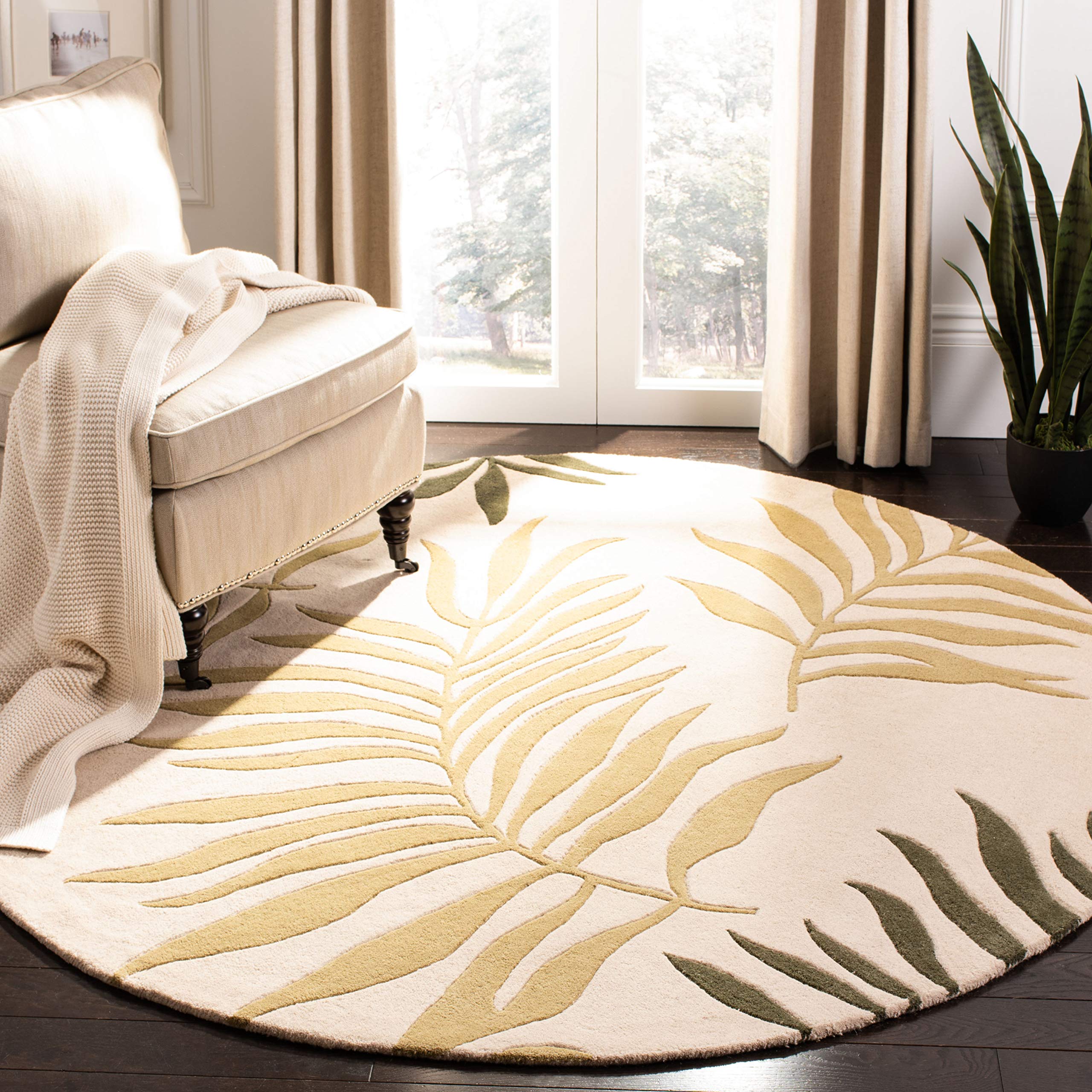 SAFAVIEH Soho Collection 6-Foot Round Beige & Multicolor Handmade Wool Viscose Area Rug - Perfect for Living Room, Bedroom & Office Decor