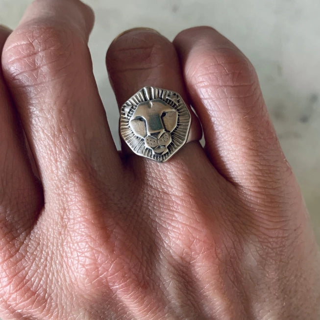 Handcrafted Lion Ring for Women - Unique Animal Jewelry Gift for Her - Perfect for Parties, Date Nights & Special Occasions