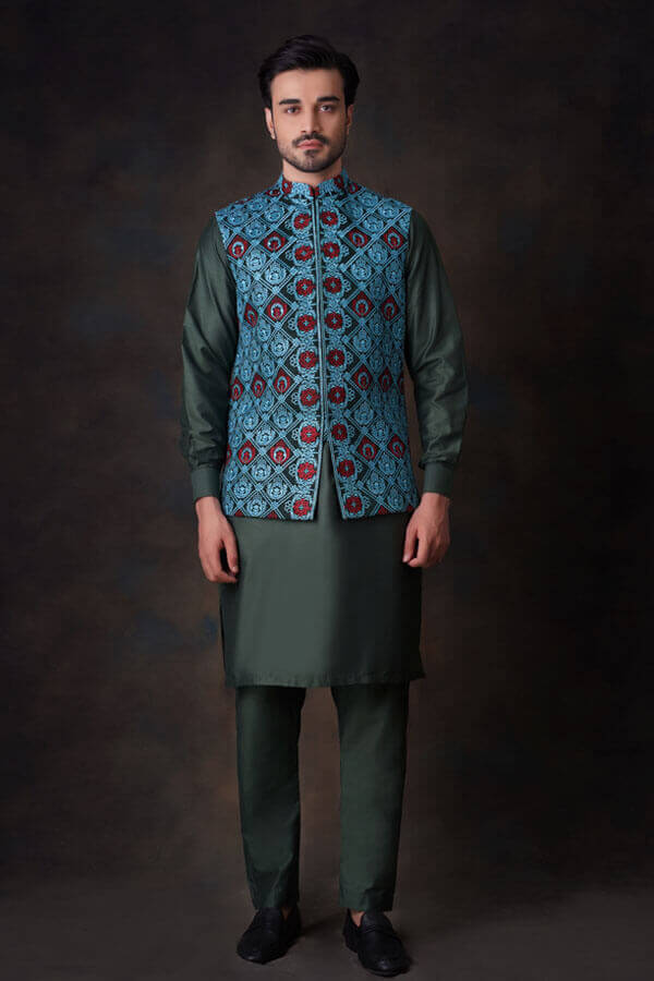 Stylish Emerald Green Waistcoat with Multi-Color Embroidery Accents - Perfect for Weddings, Parties & Formal Events