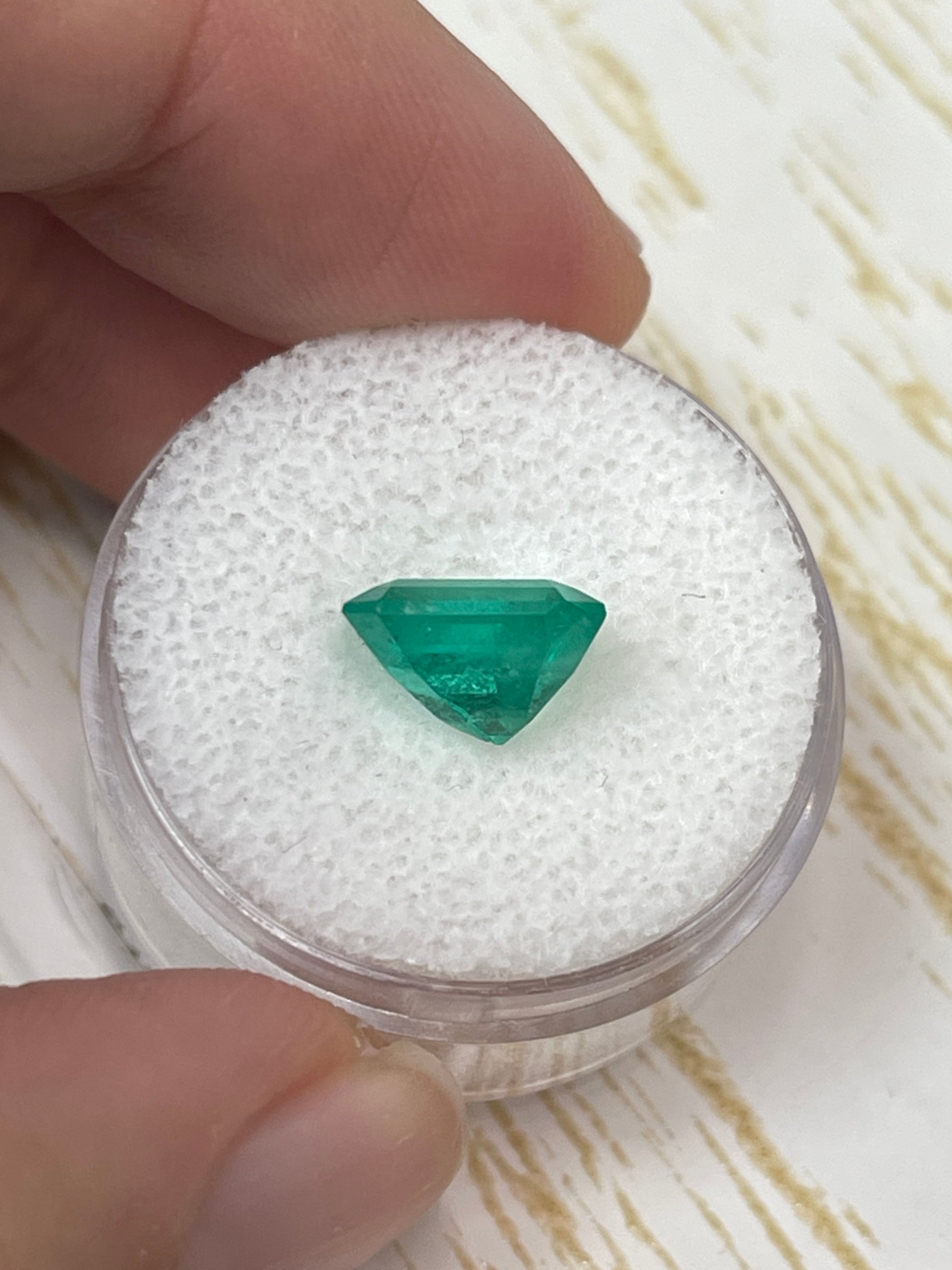 2.91 Carat 10x8mm Medium Green Colombian Emerald - Emerald Cut Gemstone for Engagement Rings & Fine Jewelry | Natural Earth-Mined Emerald for Necklaces, Earrings & Luxury Gifts