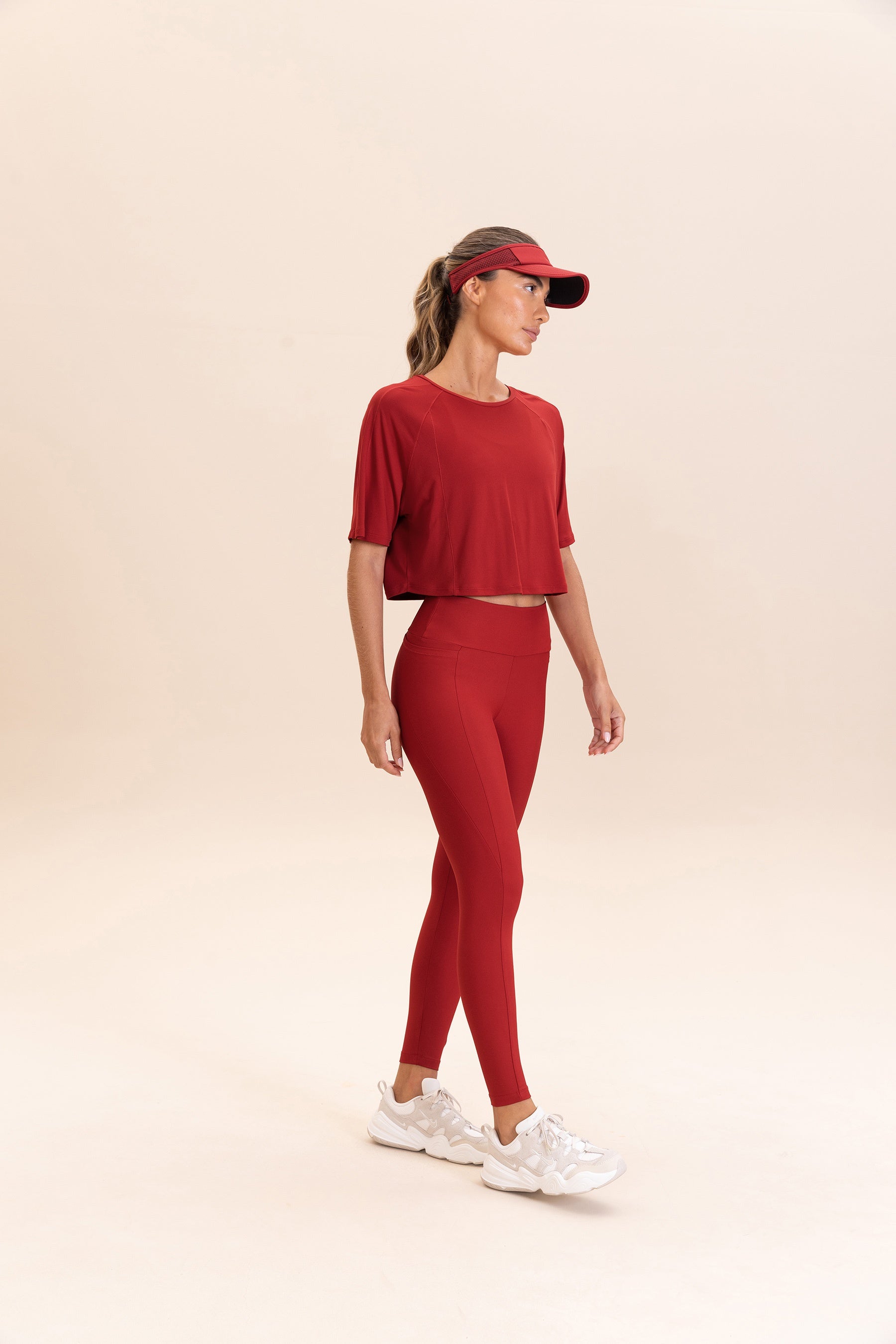 Women's Crop Bio Stretch T-Shirt - Soft Comfortable Short Sleeve Top for Yoga, Gym & Casual Wear