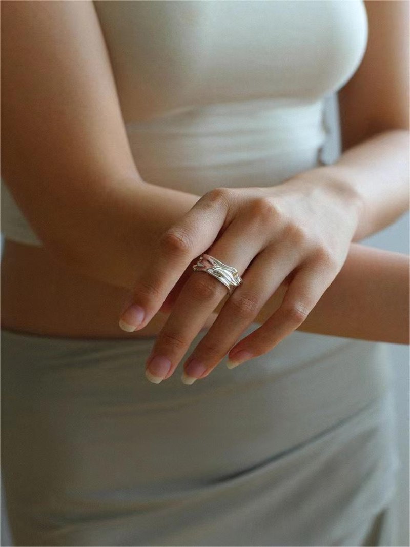 Minimalist Open Ring with Irregular Pleats - Wide Band Statement Jewelry for Women - Perfect for Everyday Wear, Parties & Special Occasions