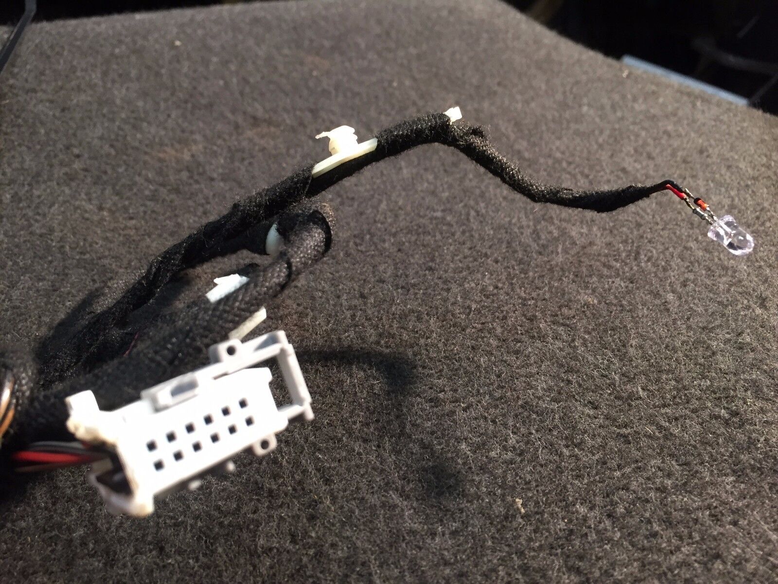 02 03 04 05 BMW 745i E65 Left Rear Driver Side Door Wire Harness OEM 6913147 - Perfect for Electrical Repairs & Door Wiring Replacement