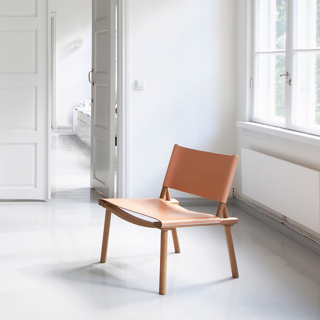 Jasper Morrison Wataru Kumano XL December Chair by Nikari - Modern Scandinavian Dining Chair for Home & Office - Perfect for Dining Rooms, Kitchens, and Workspaces