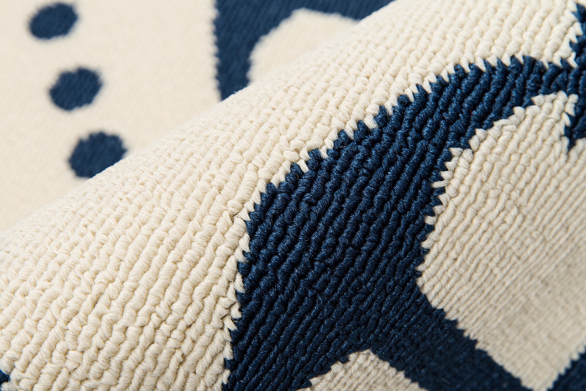 Momeni Baja Collection Ivory Area Rug 7'10