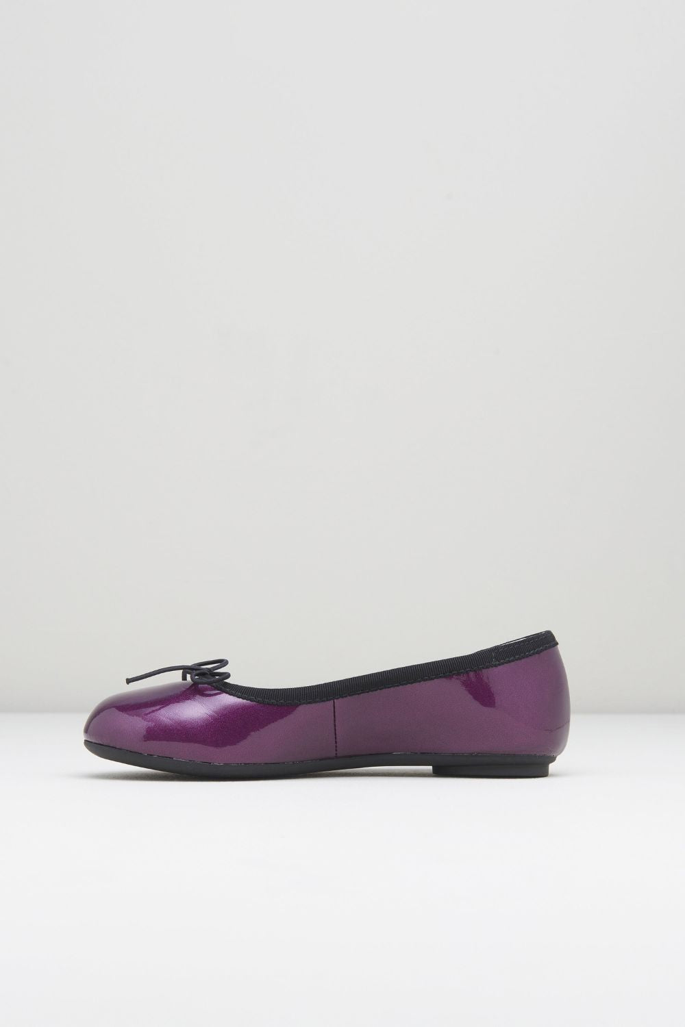 Cressida Girls Ballet Flats - Comfortable & Stylish Dance Shoes for Kids - Perfect for Ballet Class, Recitals & Everyday Wear