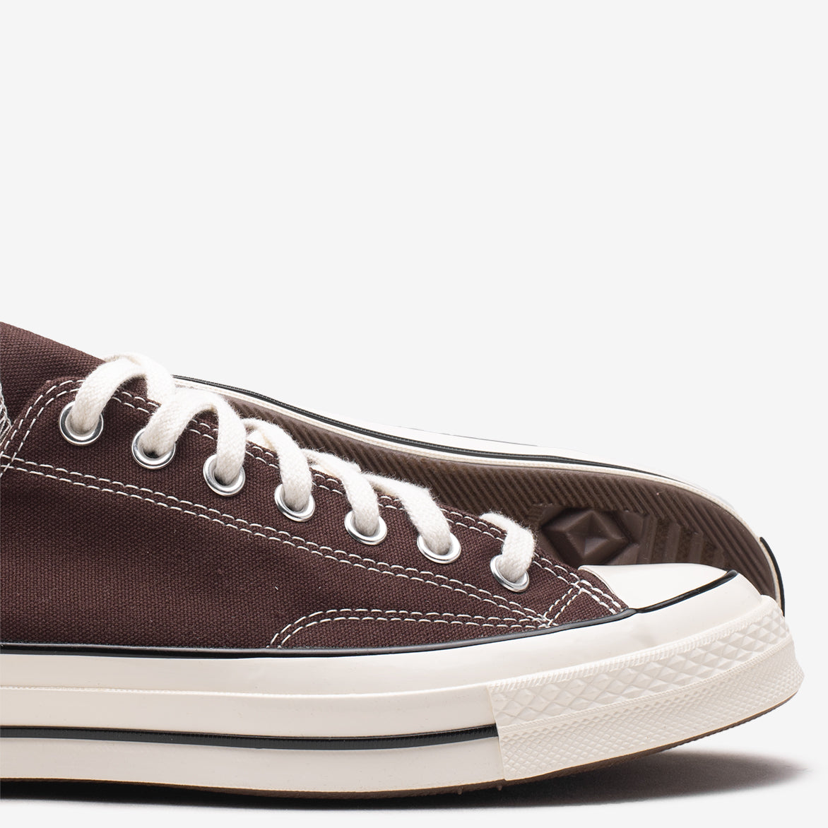 Chuck 70 Ox Sneakers - Dark Root Brown Canvas Shoes for Men & Women | Vintage Style Casual Wear for Everyday Outfits & Street Fashion