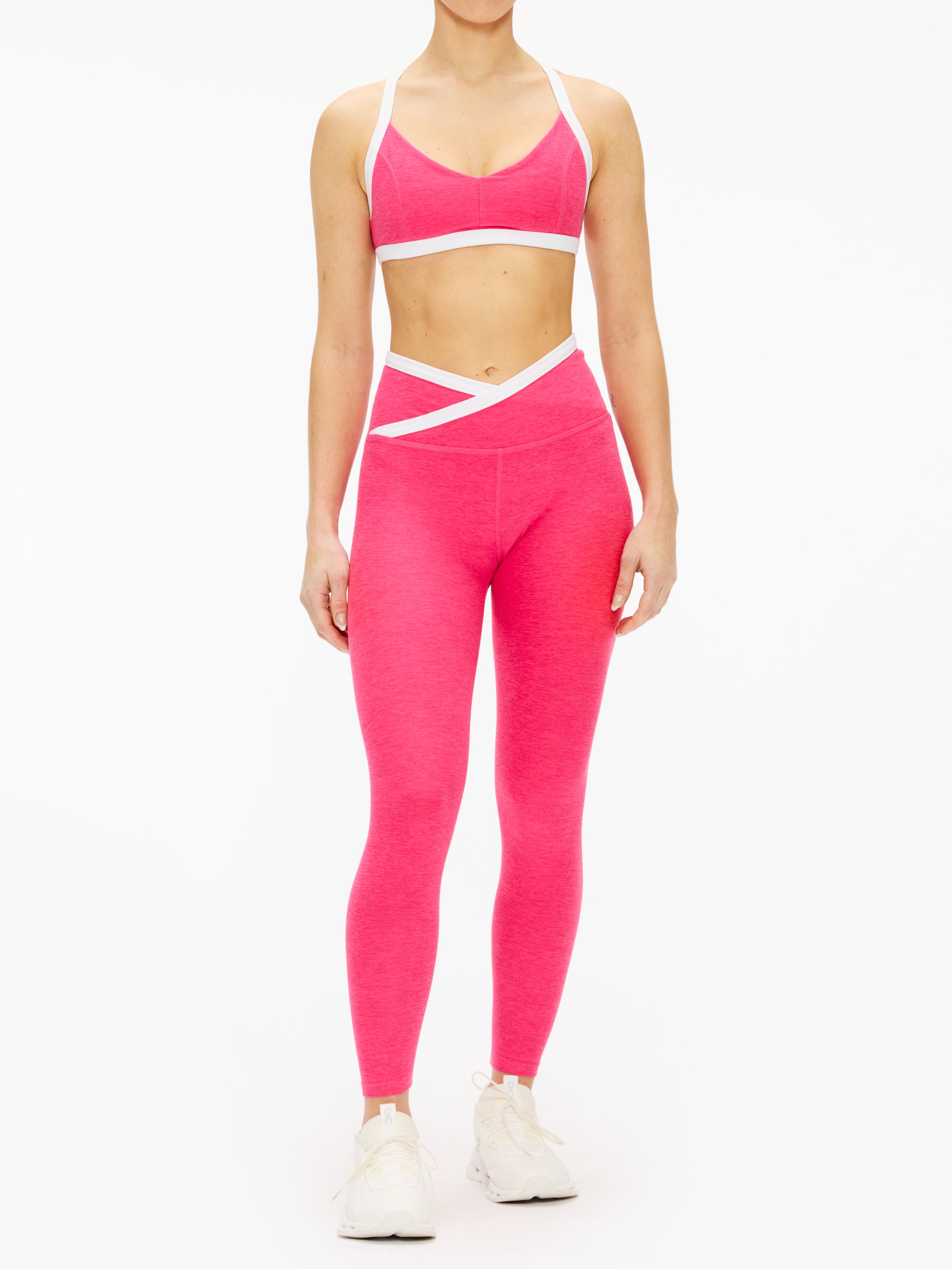 Beyond Yoga Spacedye Outlines Bra - High Support Sports Bra for Women - Comfortable & Breathable Yoga Bra for Running, Gym & Active Wear