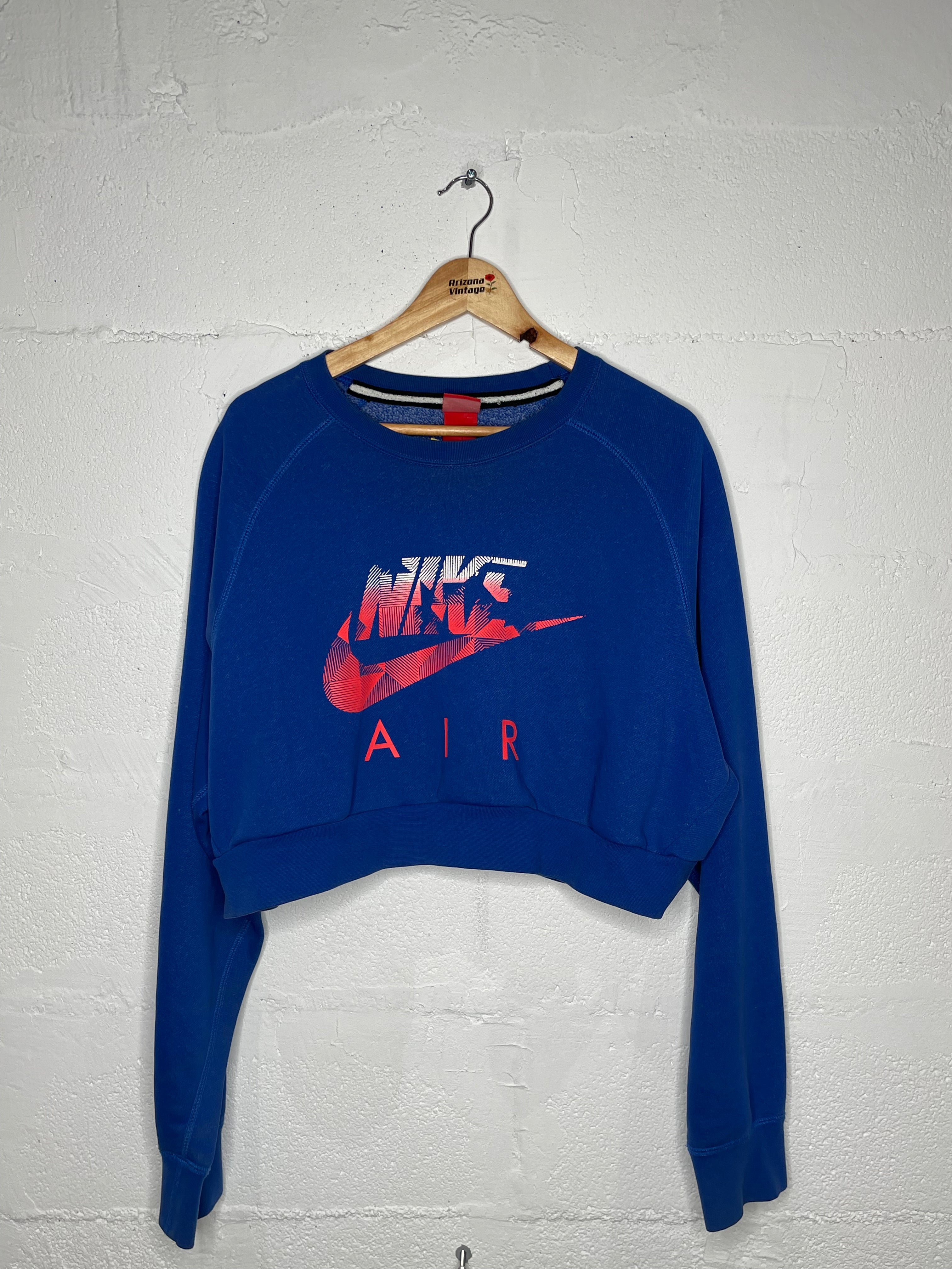 Nike Crop Sweatshirt for Women - Comfortable & Stylish Pullover Hoodie for Casual Wear, Gym, and Outdoor Activities