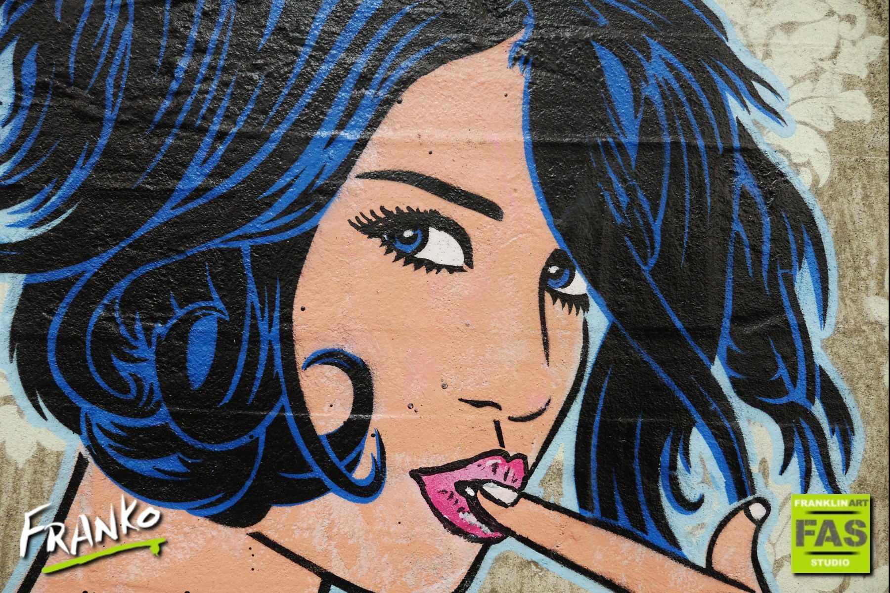 75cm x 100cm Cocktail Woman Pop Art Canvas Painting - Modern Bar Decor, Living Room Wall Art, Gift for Cocktail Lovers